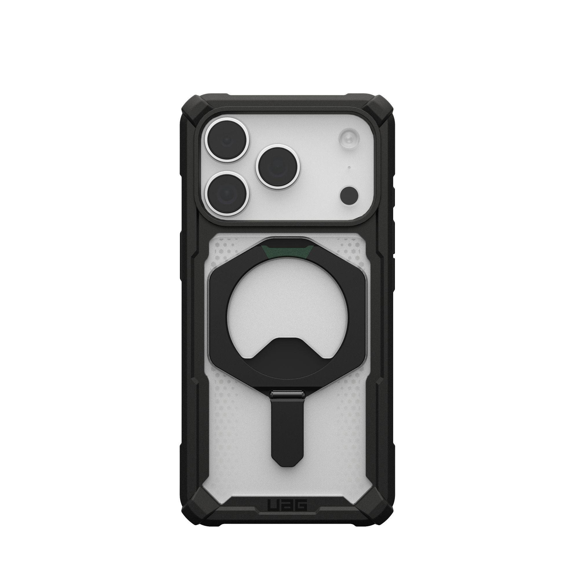 Custodia nera per telefono con apribottiglie. Tre lenti della fotocamera in alto. Sfondo bianco.