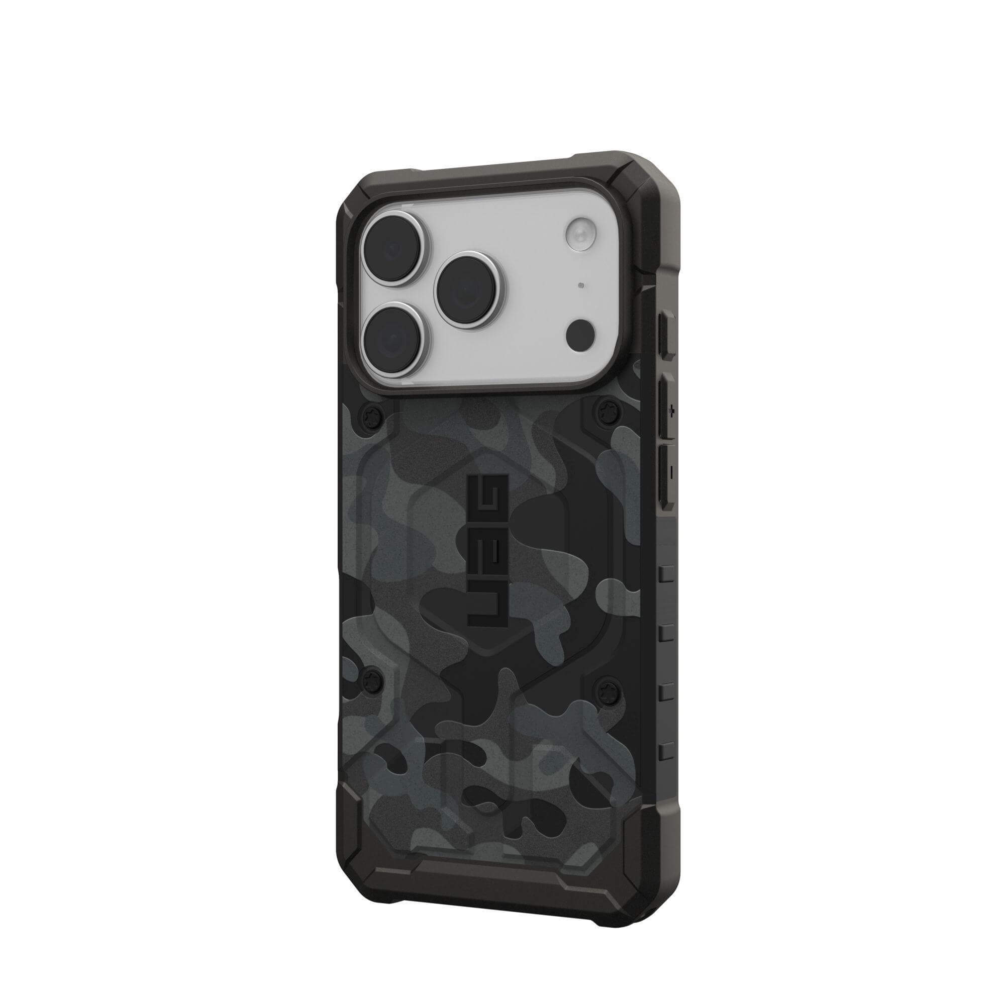 Eine schwarze Handyhülle mit Camouflagemuster, drei Kameralinsen und einem UAG-Logo.
