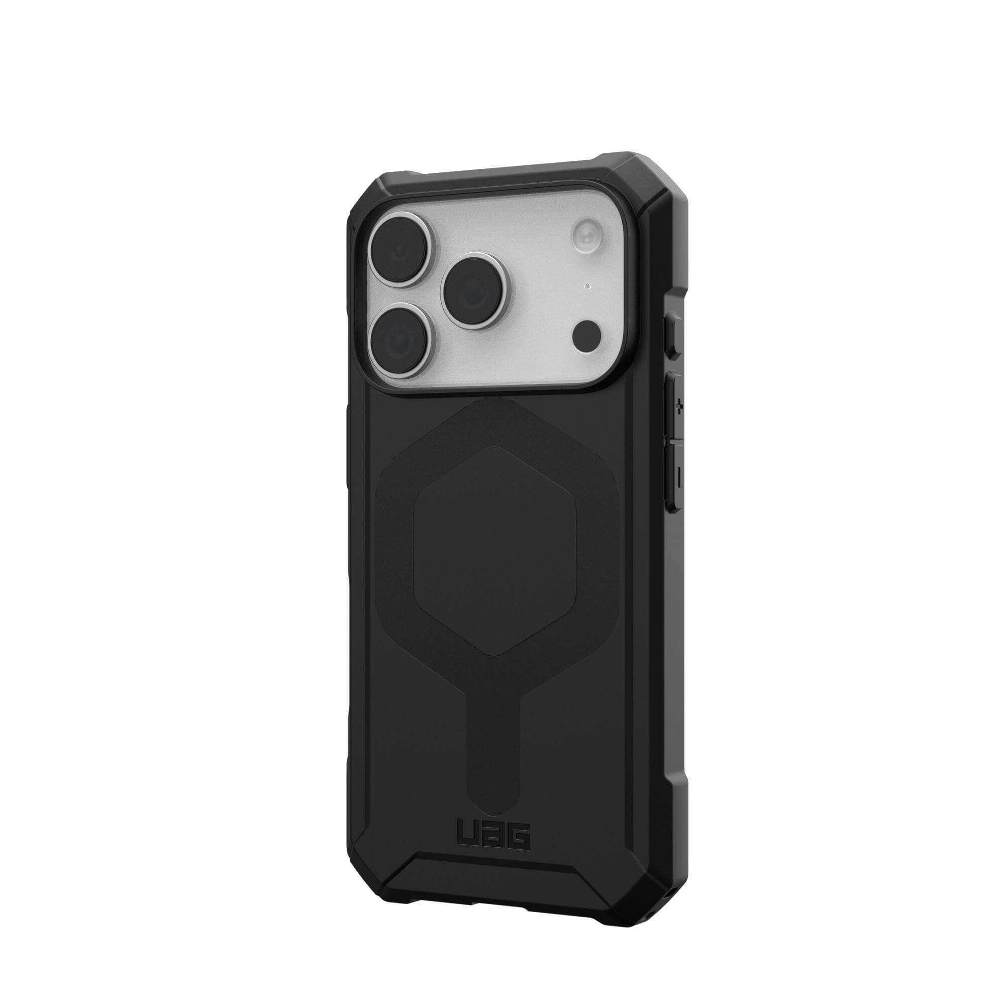Czarny futerał na telefon z trzema obiektywami aparatu i srebrnym obszarem aparatu. Futerał ma geometryczny design. Obecne logo UAG.