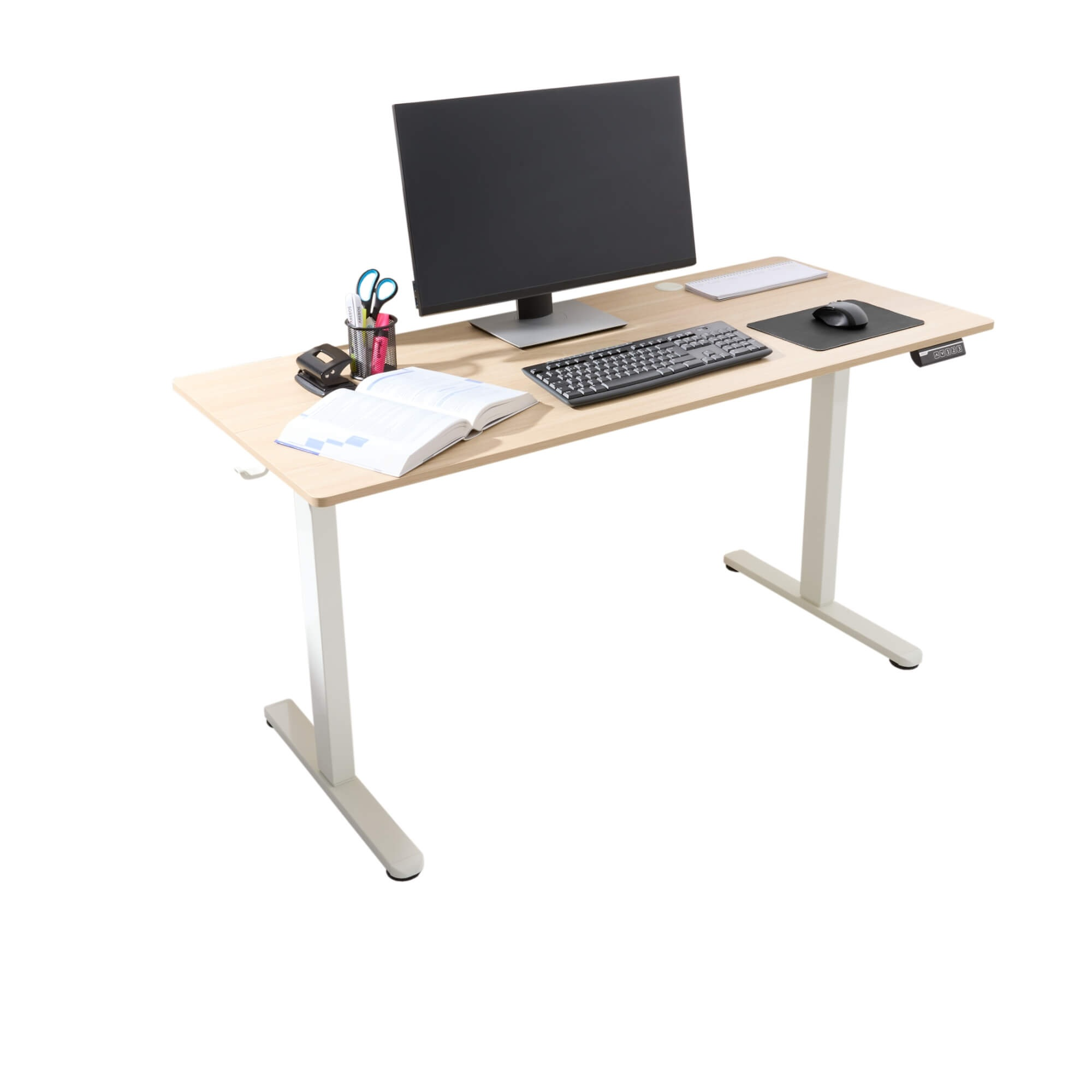 Ein höhenverstellbarer Schreibtisch mit Monitor, Tastatur und Büromaterial. Der Schreibtisch ist hell und hat weiße Beine.