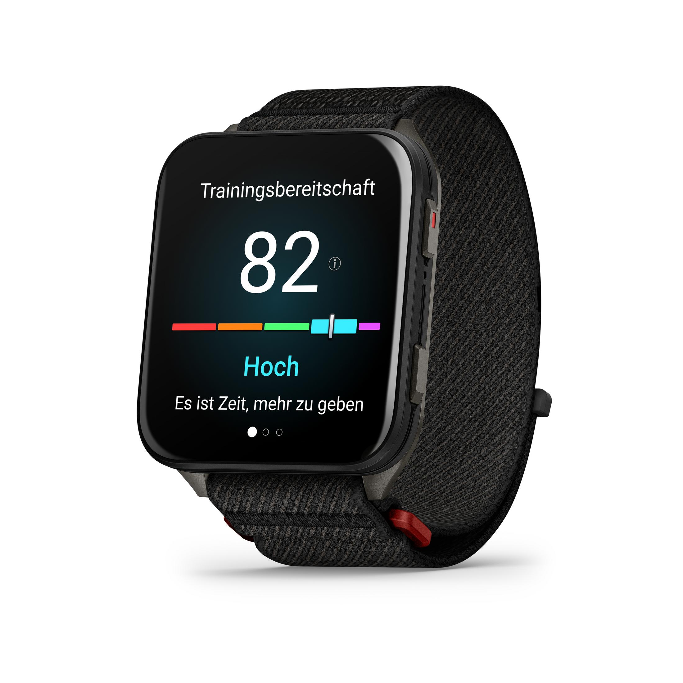 Eine Smartwatch zeigt eine Trainingsbereitschaft von 82. Sie hat ein schwarzes Gehäuse und Armband. Der Bildschirm zeigt 'Hoch' und 'Es ist Zeit'.