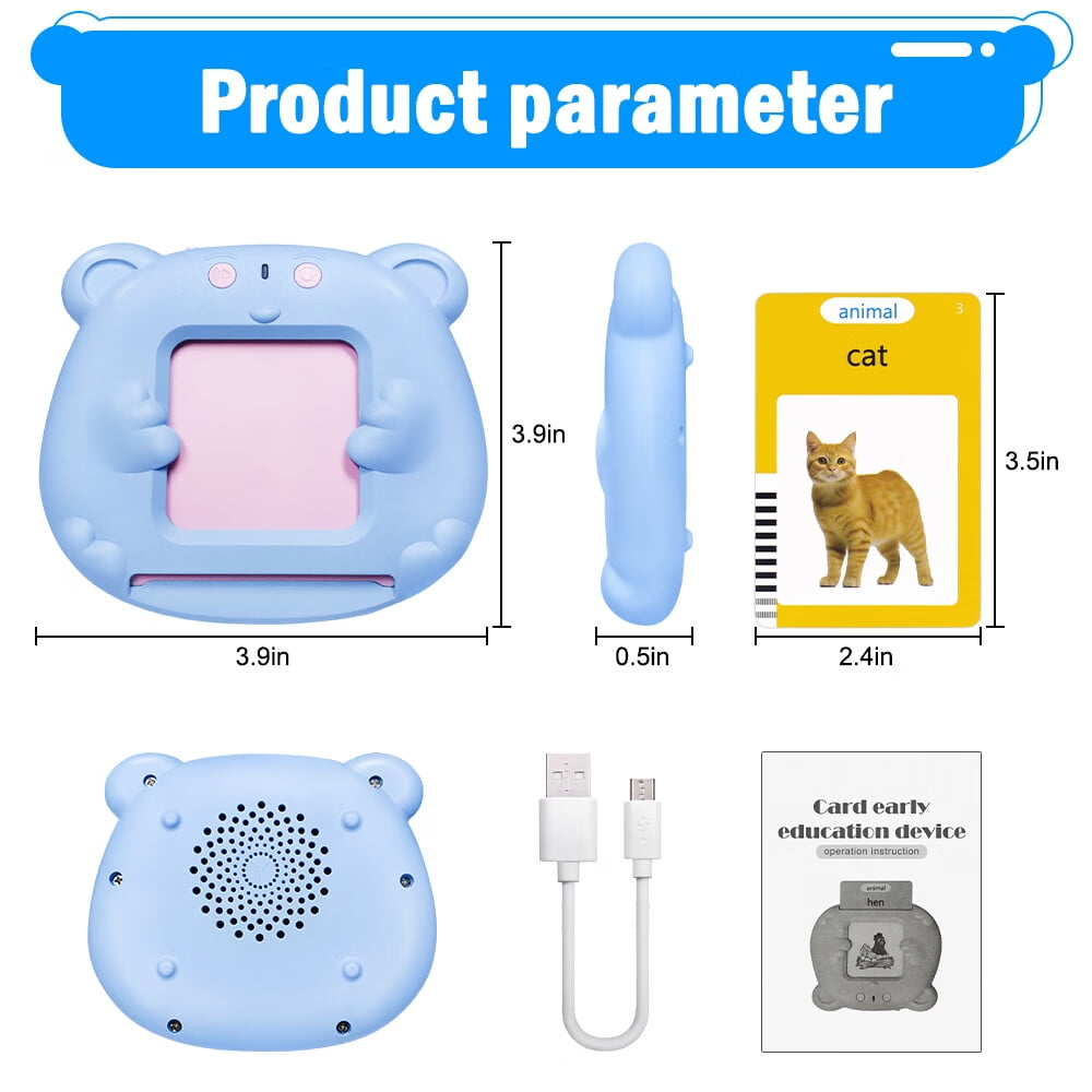 Ein blaues, bärenförmiges Lernspielzeug mit einer Karte, die eine Katze zeigt. Abmessungen sind angegeben. USB-Kabel und Anweisungen sind sichtbar.
