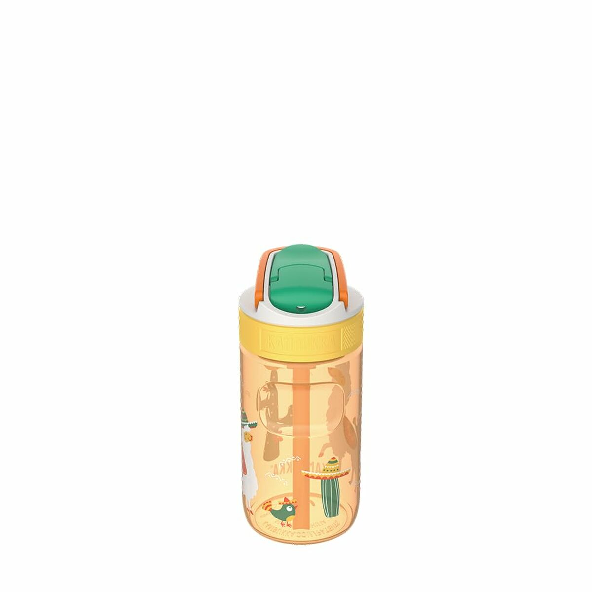 Eine transparente Wasserflasche mit grünem und orangefarbenem Deckel. Die Flasche hat Illustrationen von Lama, Kaktus und Hahn. Der Hintergrund ist weiß.