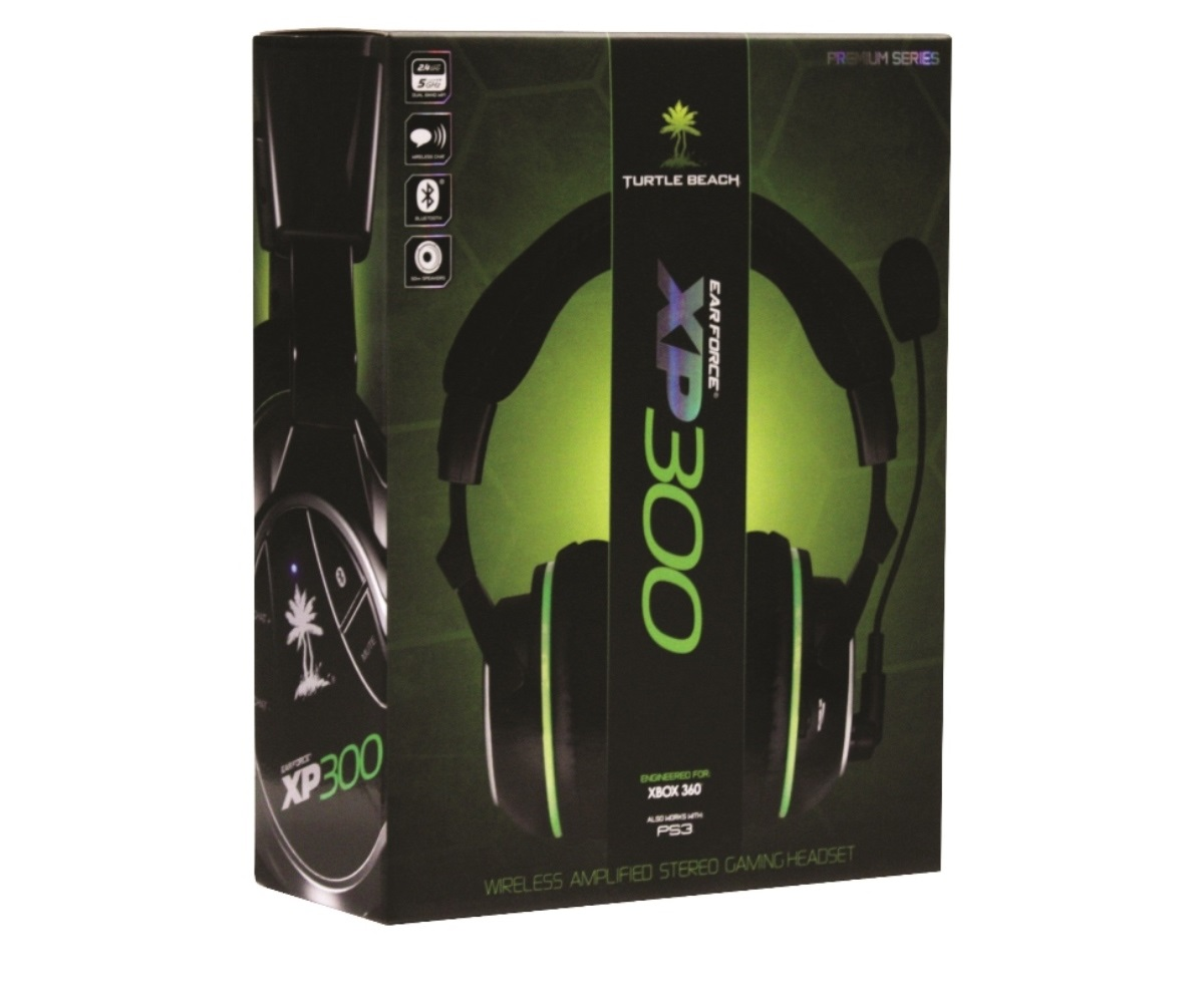 Eine schwarze und grüne Turtle Beach XP300 Gaming-Headset-Box. Das Headset ist kabellos und für Xbox 360 und PS3 konzipiert.