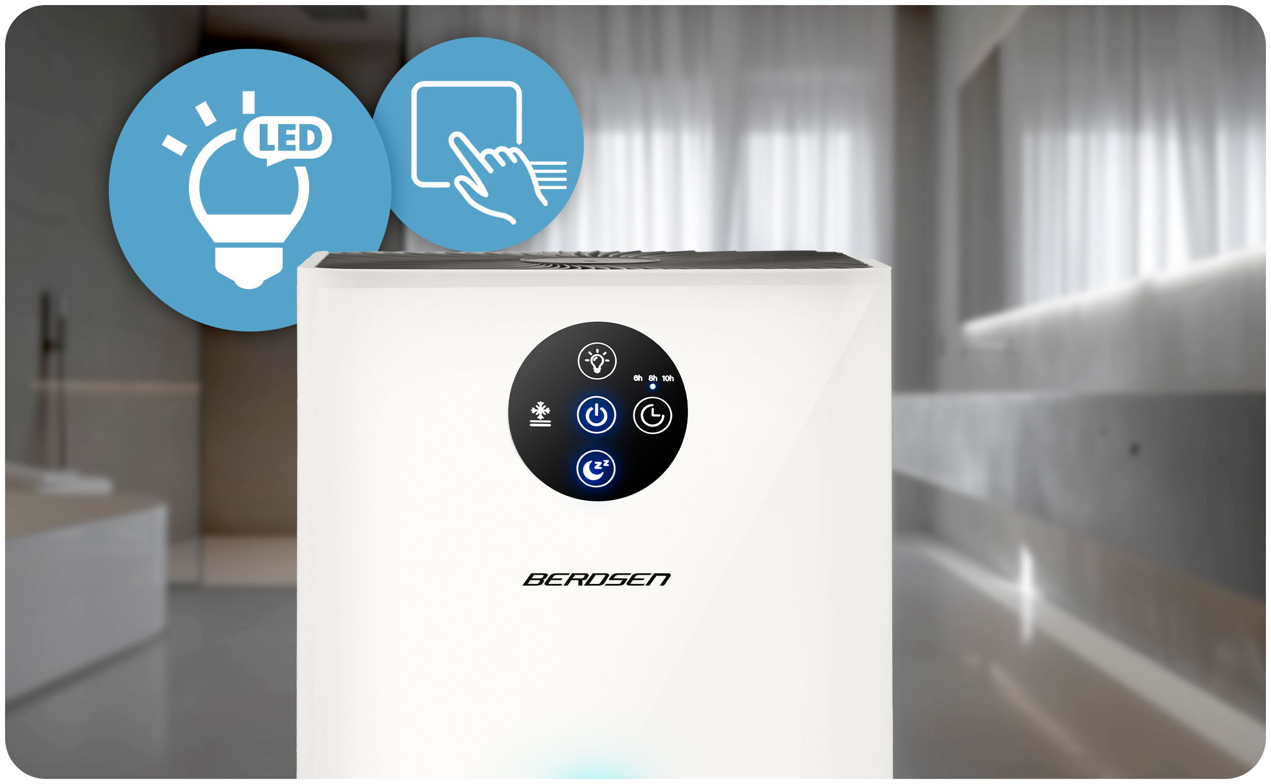 Biały oczyszczacz powietrza z panelem sterowania. Niebieskie ikony LED, dotyku, zasilania i trybu uśpienia. Widoczne logo BEROSEN.