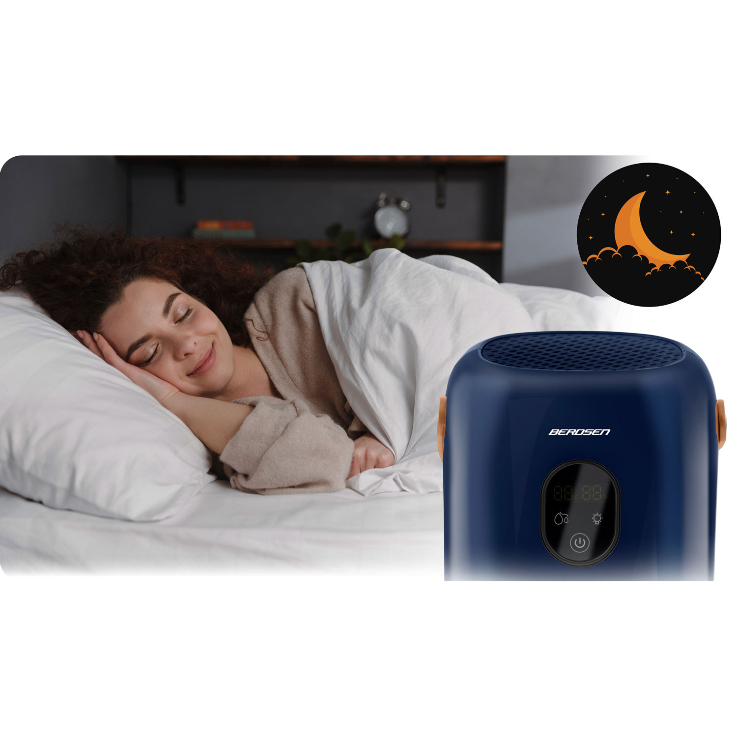 Kobieta śpi pod białym kocem. Obecny jest również niebieski oczyszczacz powietrza z cyfrowym wyświetlaczem i ilustracją księżyca.