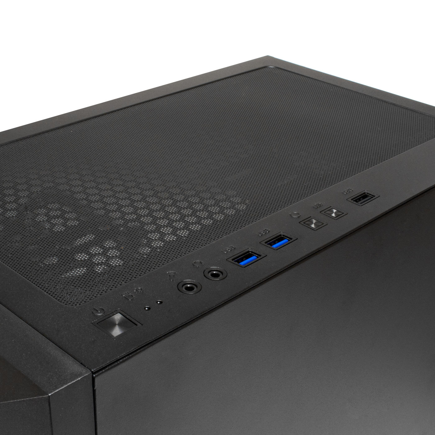 Parte superiore del case del computer nero. Presenta un pannello a rete, pulsante di accensione, porte USB e jack audio. Lo sfondo è bianco.