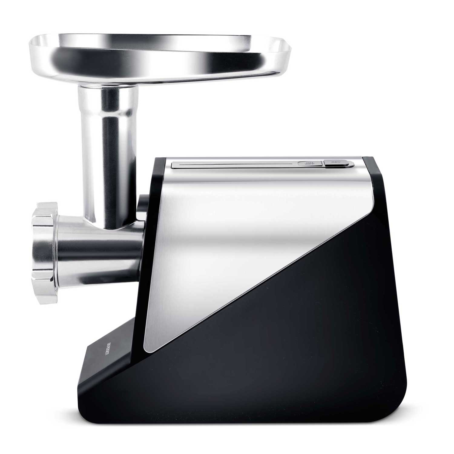 Maszynka do mięsa. Posiada srebrny metalowy podajnik, mechanizm mielący oraz czarno-srebrny korpus. Podstawa jest czarna.