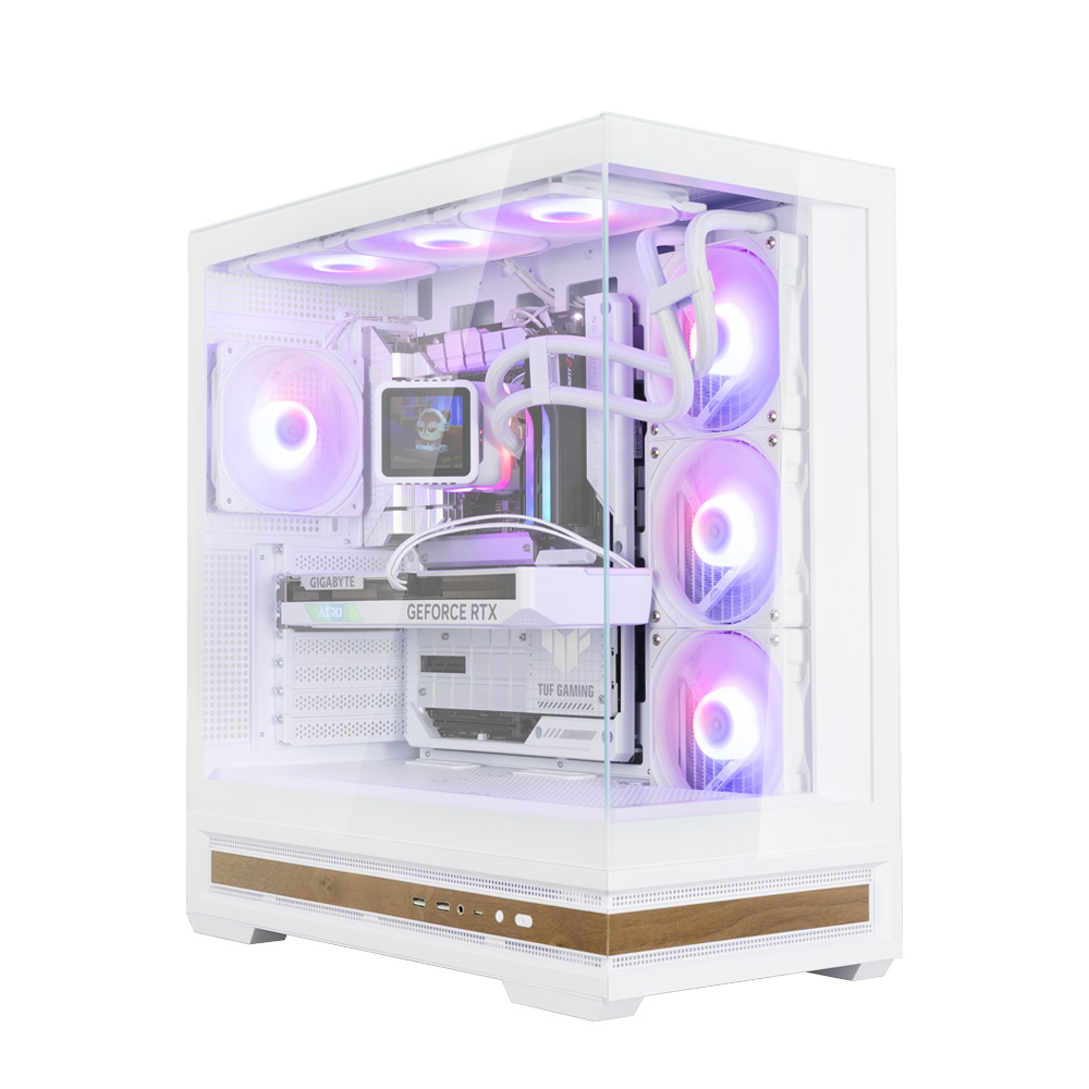 Case PC bianco con pannello laterale in vetro. All'interno, componenti visibili includono una Gigabyte GeForce RTX, ventole con luci colorate e un piccolo schermo.