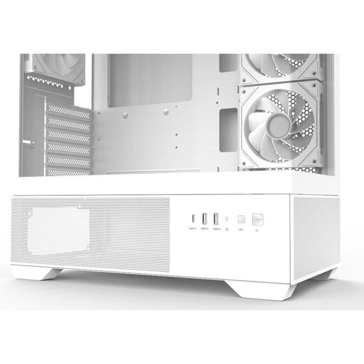 Un case per computer bianco con ventole, prese d'aria e porte. La parte anteriore ha un pannello a rete e diversi pulsanti USB e di accensione.