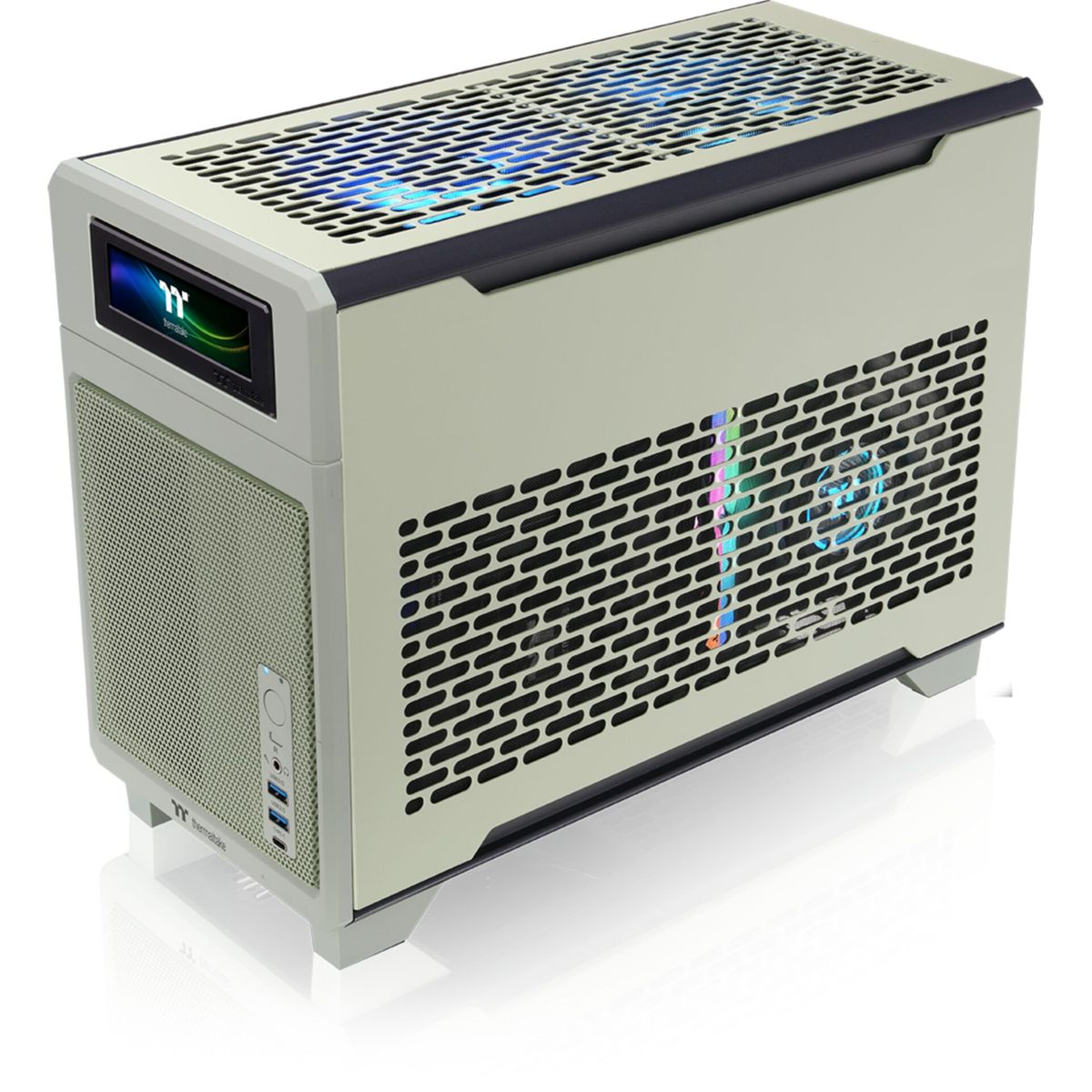 Un case per computer, beige con dettagli neri. Presenta una parte anteriore a rete, un display digitale e una ventilazione superiore con luci blu.