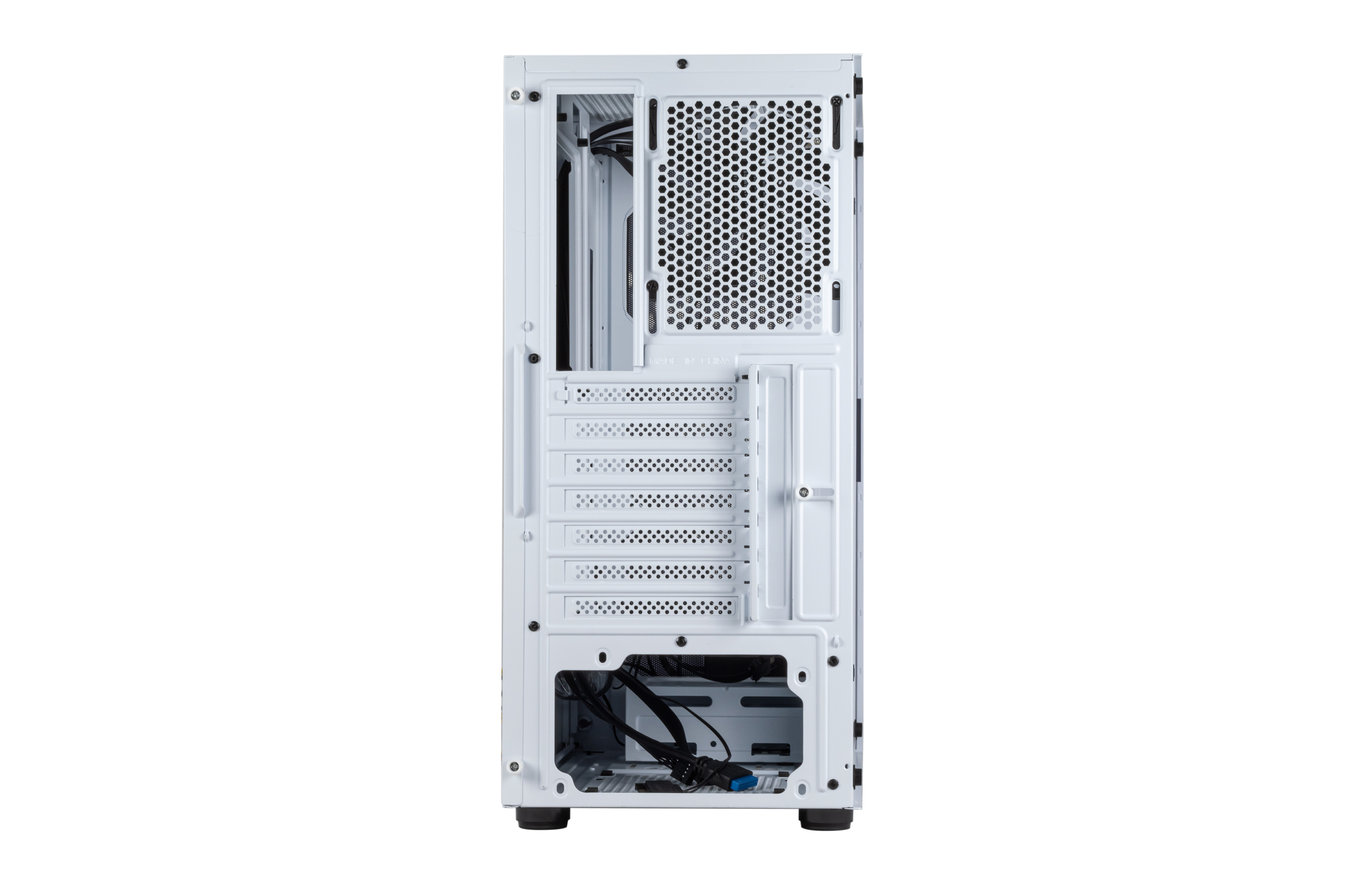 Retro del case del computer bianco. Include fori di ventilazione, porte e accesso cavi. Cavi e componenti neri.