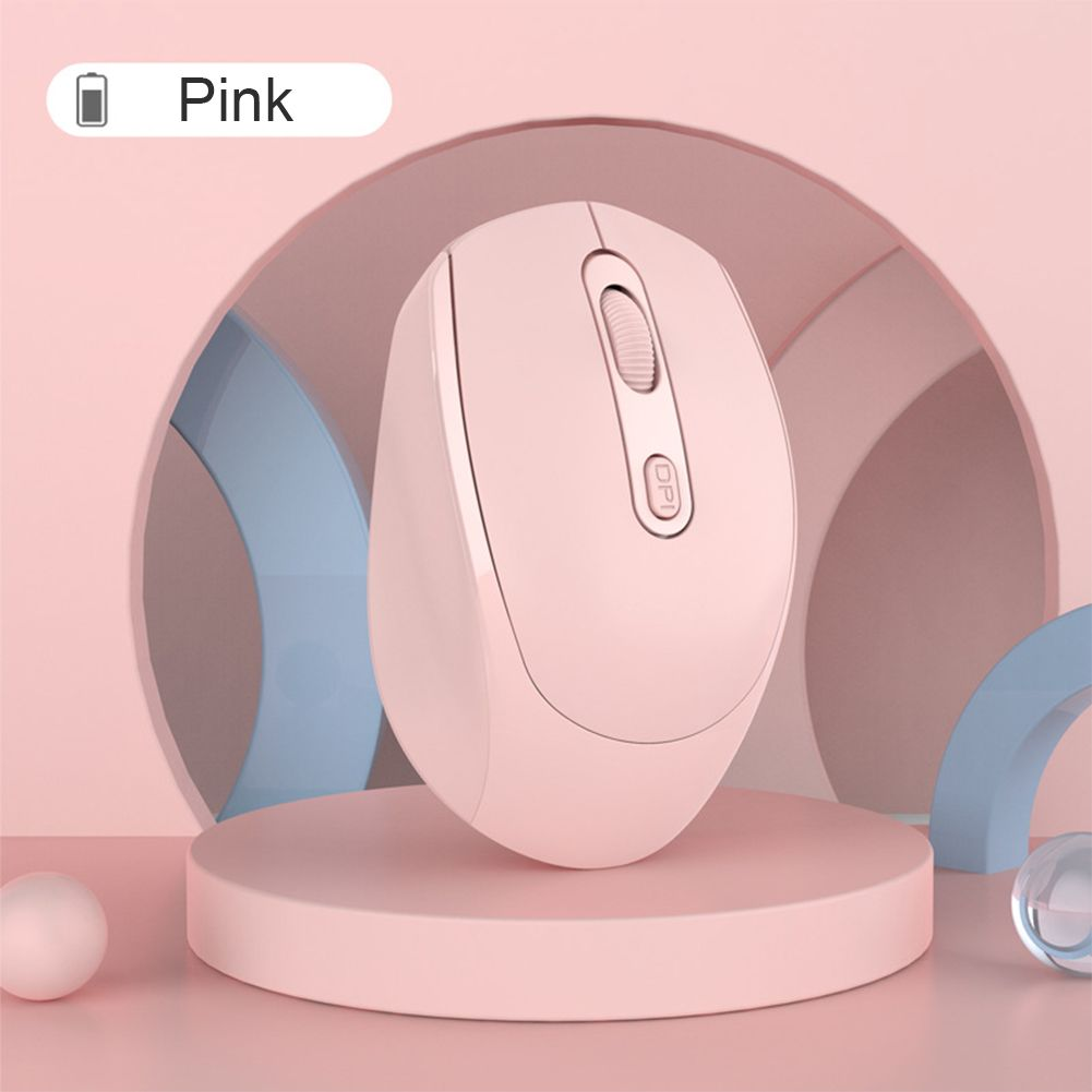 Eine rosa kabellose Computermaus auf einem rosa Podest. Sie hat ein Scrollrad und eine DPI-Taste. Der Hintergrund ist rosa mit Bogenformen.