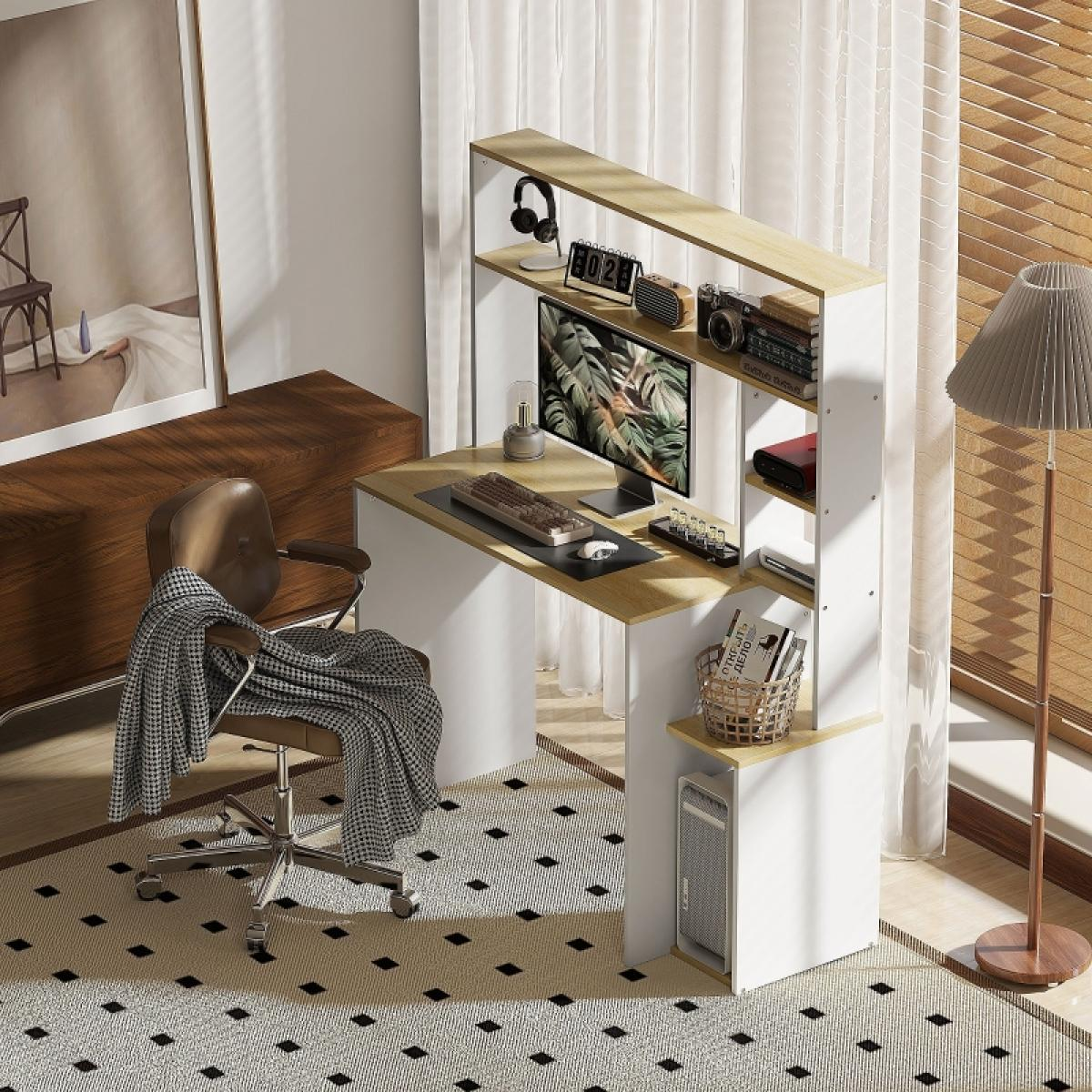 Moderne Büroeinrichtung mit Schreibtisch, Computer und Stuhl mit Decke. Regale mit Büchern und Dekor. Der Boden hat ein Diamantmuster.