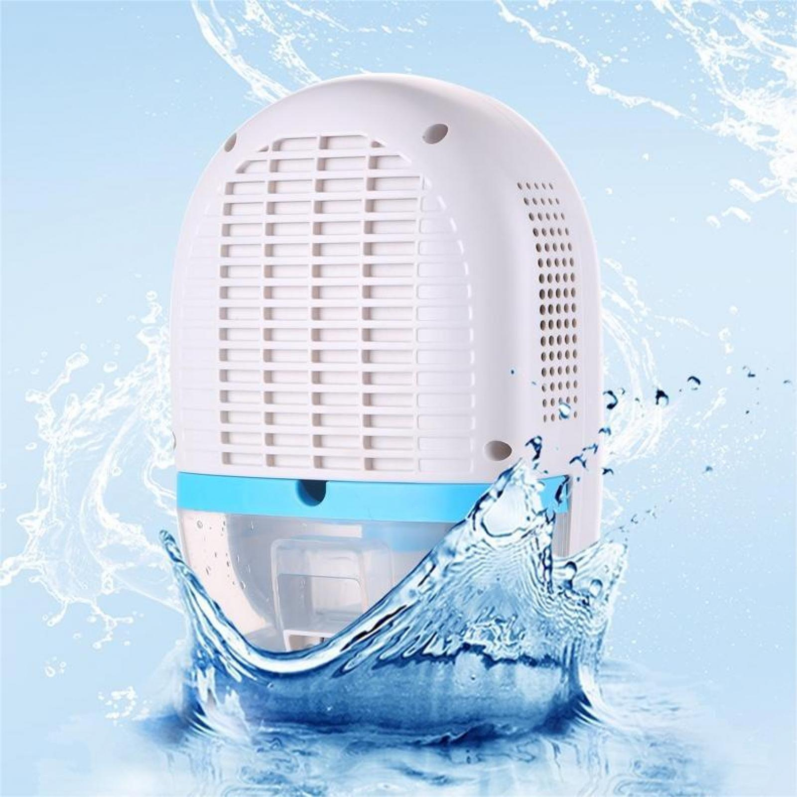 Ein weiß-blauer Luftentfeuchter mit Wasserspritzern. Das Gerät hat Lüftungsschlitze und einen Wasserbehälter.