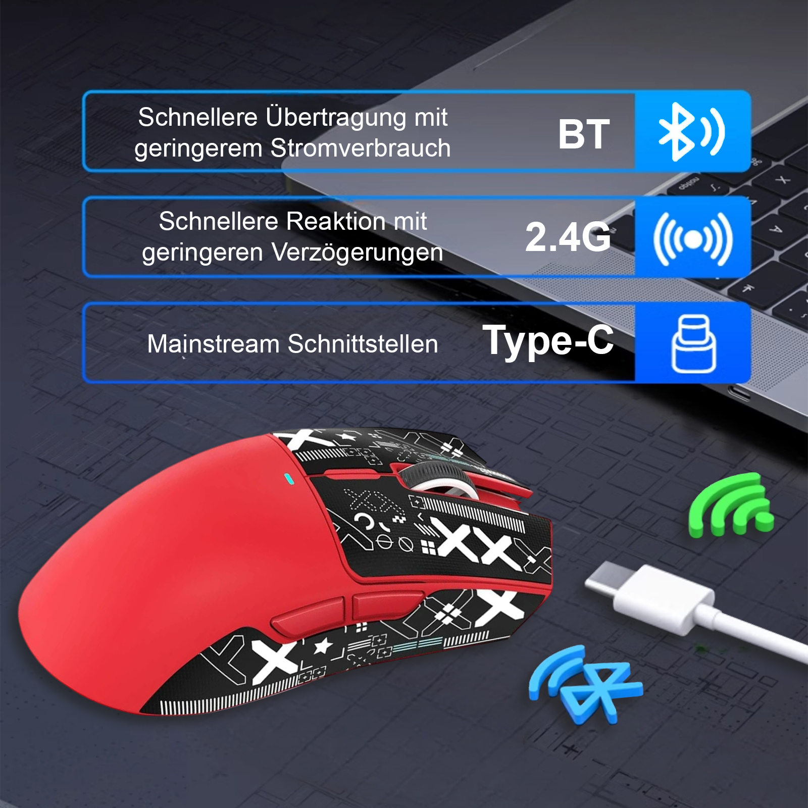 Eine rot-schwarze Maus mit weißen Akzenten liegt auf einer dunklen Oberfläche. Bluetooth, 2.4G und Type-C Symbole werden angezeigt. Ein Laptop im Hintergrund.