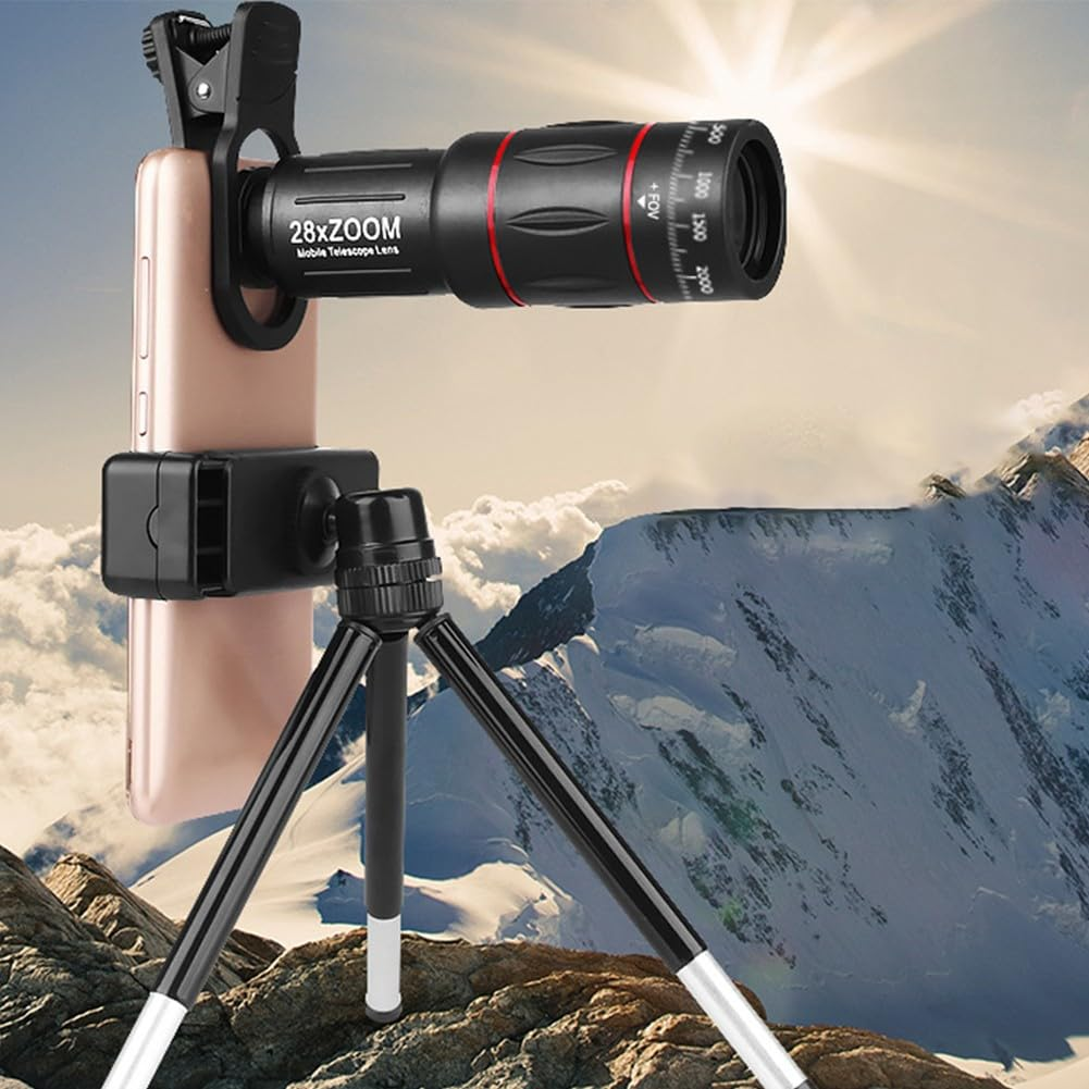 Ein Smartphone mit 28-fachem Zoomobjektiv, montiert auf einem Stativ, mit Bergkulisse.
