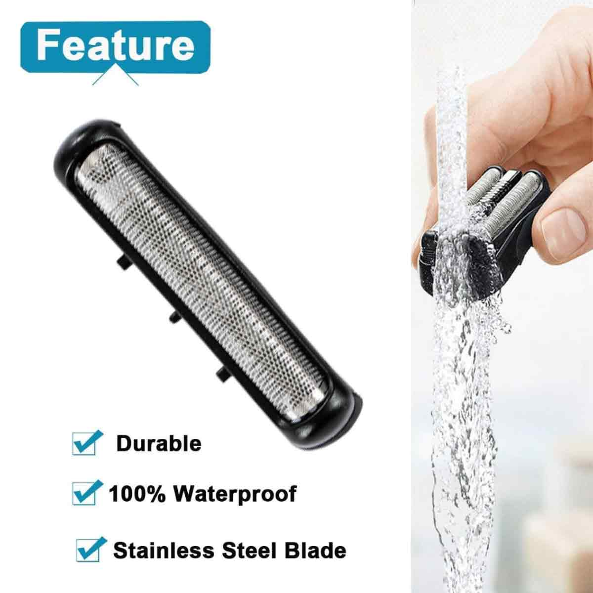 Ein elektrischer Rasiererkopf und ein Rasierer werden gespült. Wasser strömt aus dem Rasierer. Text sagt 'Durable', '100% Wasserdicht' und 'Edelstahlklinge'.