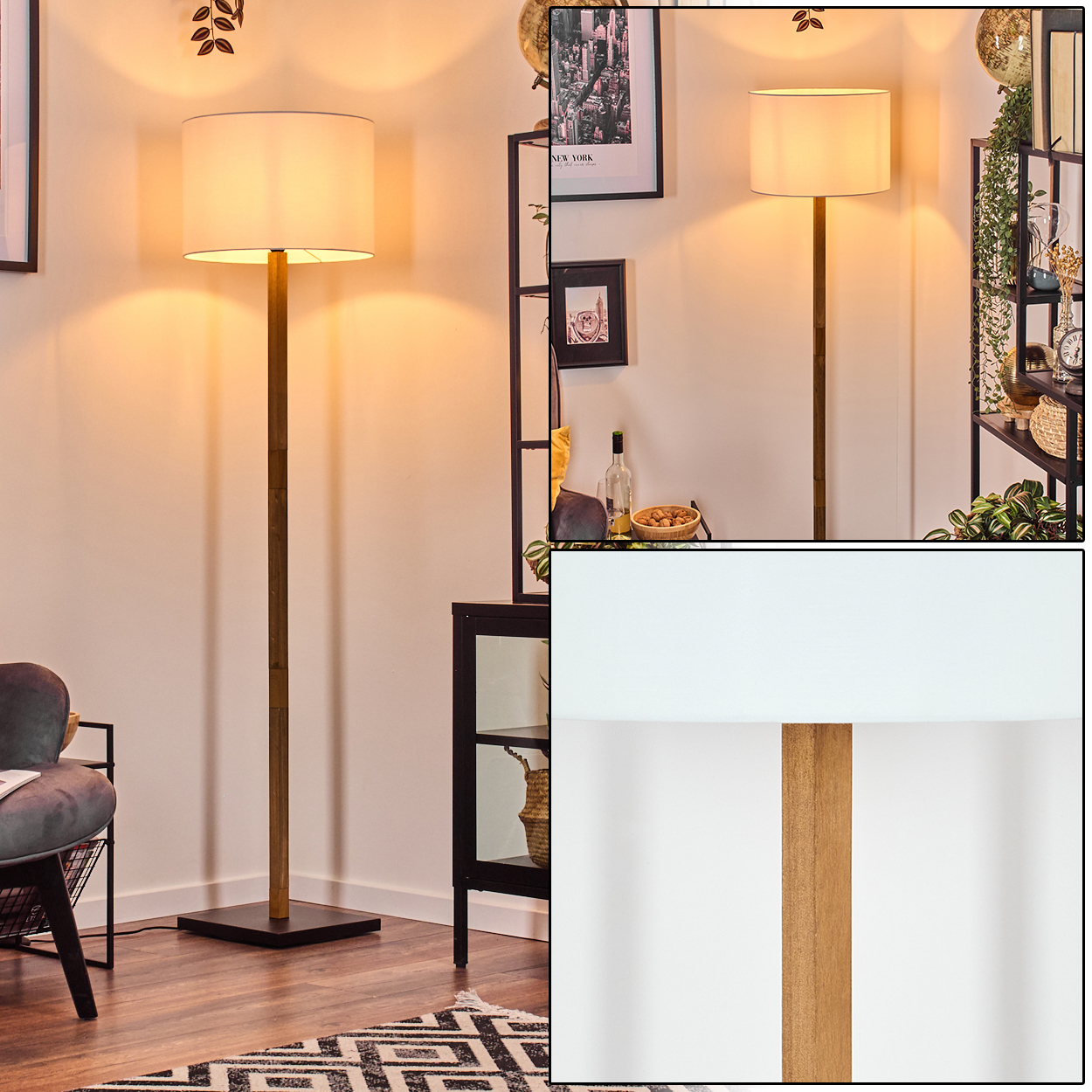 Eine Stehlampe mit weißem Lampenschirm und Holzpfahl steht in einem Raum mit dekorativen Elementen auf Regalen und einem gemusterten Teppich.