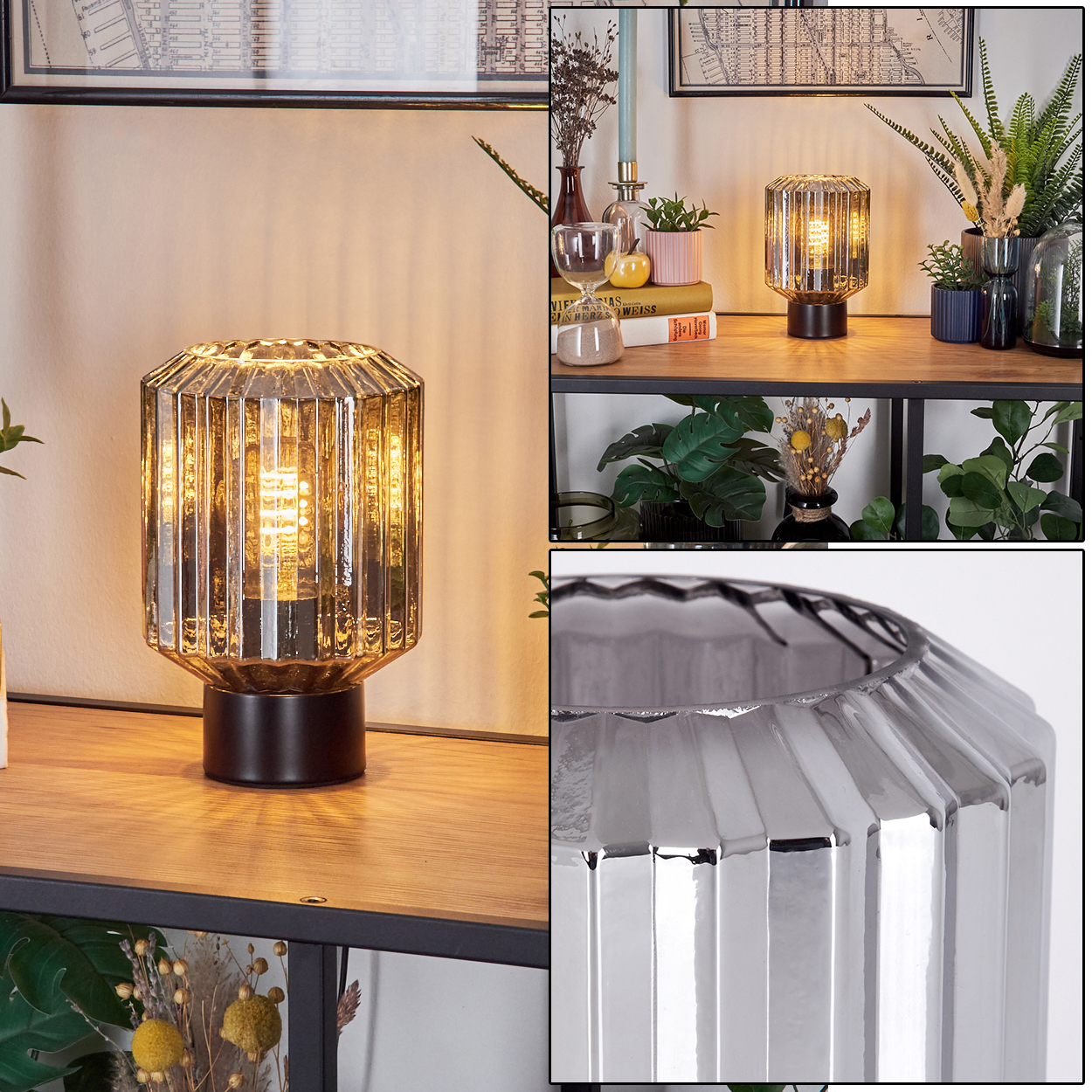 Eine dekorative Tischlampe mit geriffeltem Glasschirm auf einem Holzregal. Im Hintergrund sind weitere Dekorationsartikel zu sehen.