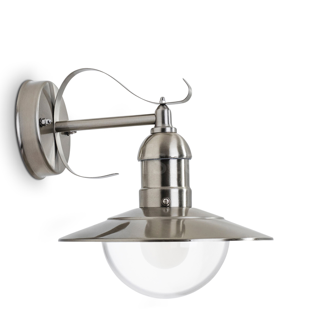 Eine metallische Wandlampe mit einer Glaskugel und einem gebogenen Arm. Die Lampe ist an einer weißen Wand montiert.