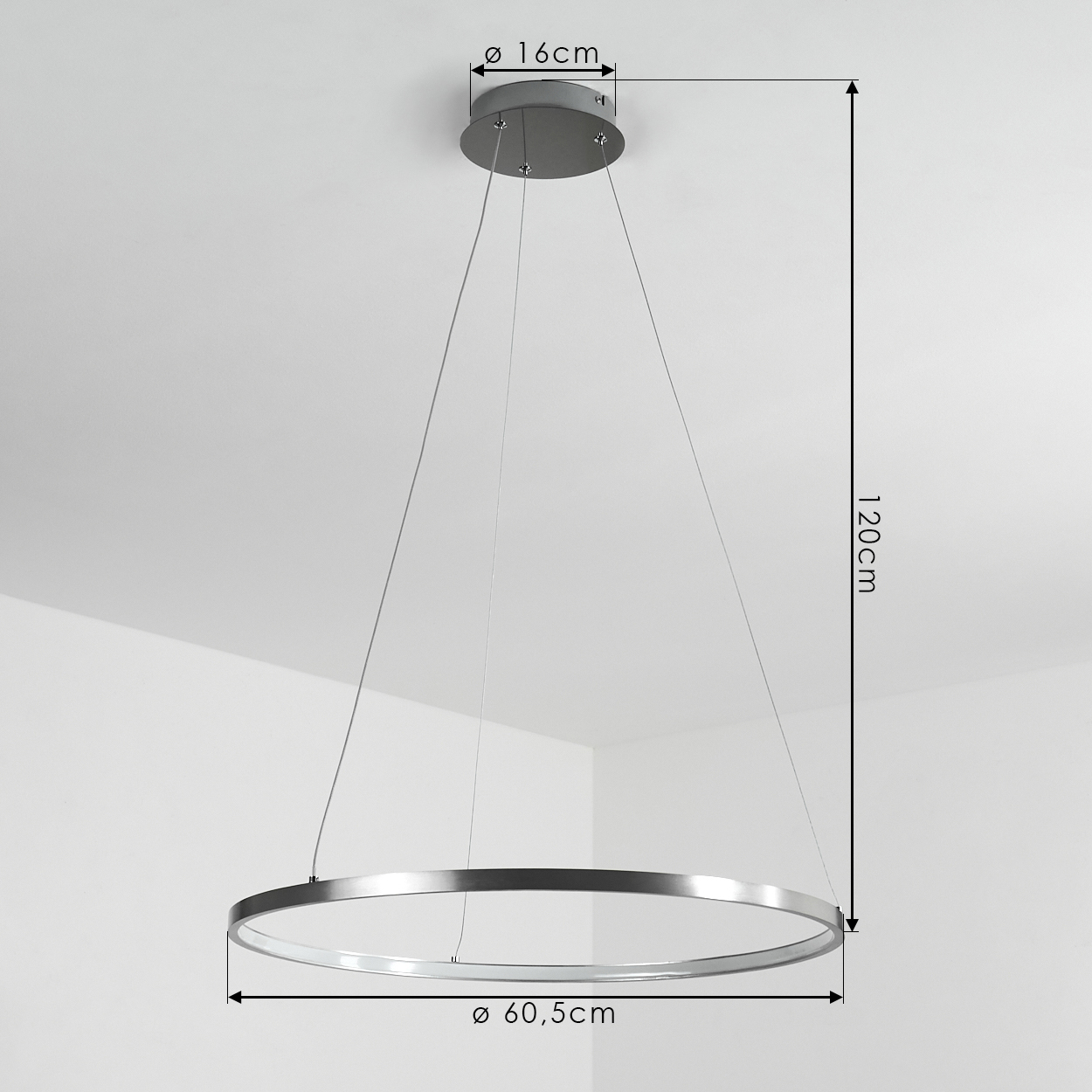Eine moderne, kreisförmige Pendelleuchte hängt von der Decke. Abmessungen: 16 cm (oben), 120 cm (Höhe) und 60,5 cm (unten).
