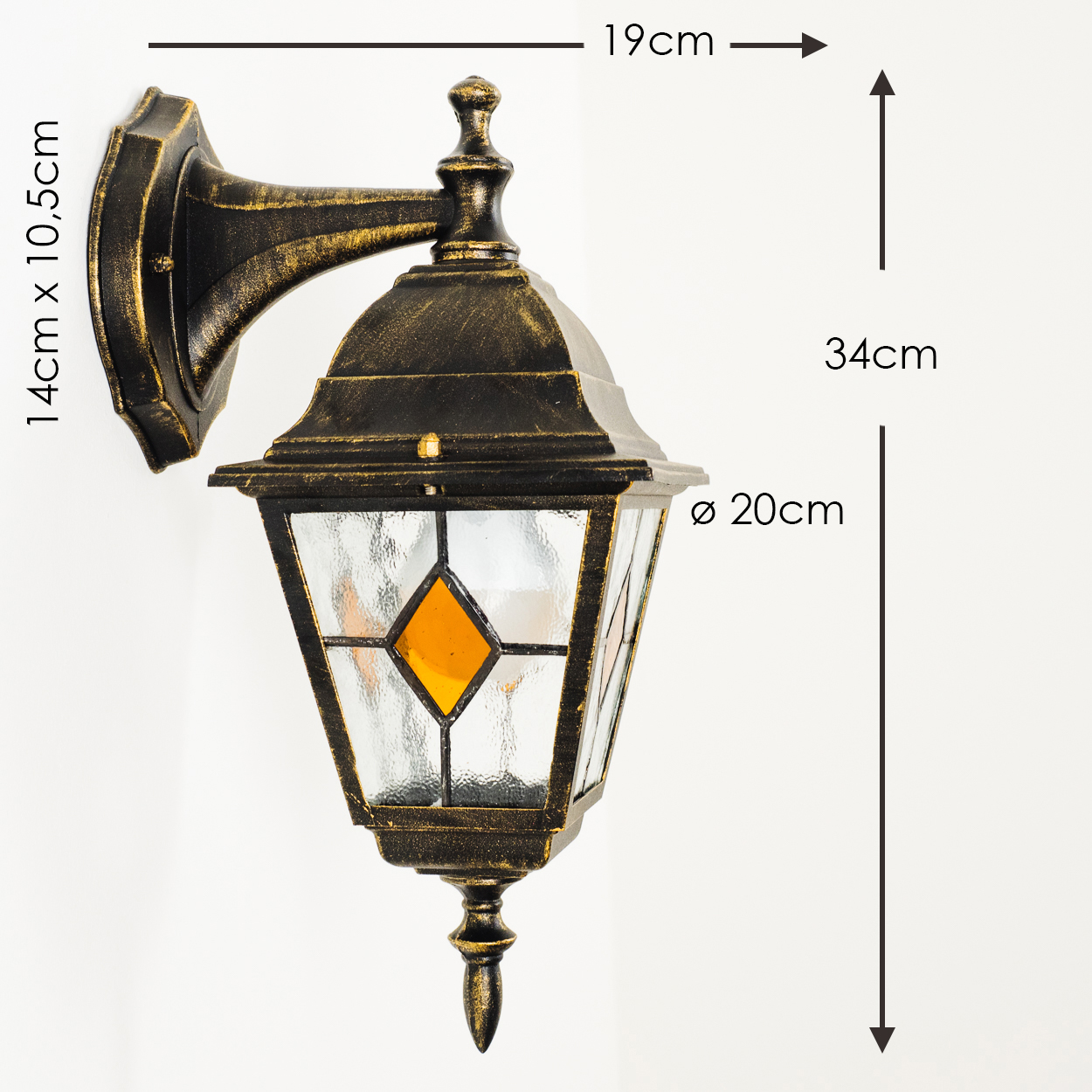 Eine Wandlampe im antiken Stil mit Abmessungen. Sie hat eine schwarz-goldene Oberfläche, Glasplatten und eine orangefarbene Raute.