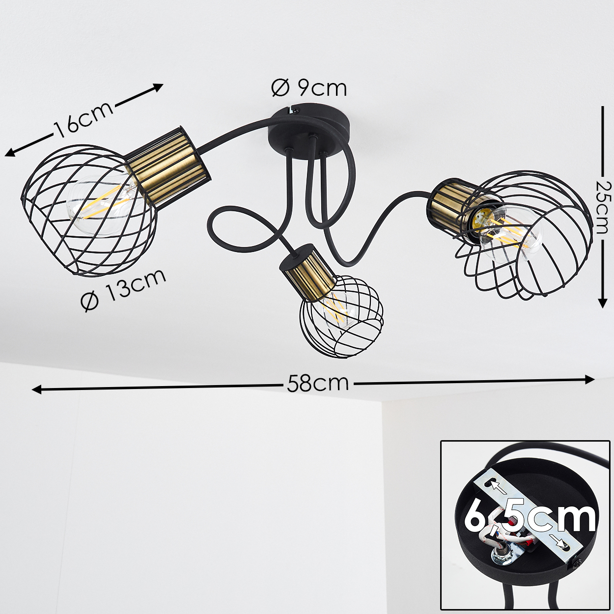 Eine schwarz-goldene Deckenleuchte mit drei käfigartigen Lampen. Abmessungen sind beschriftet: 16cm, 13cm, 9cm, 25cm und 58cm.