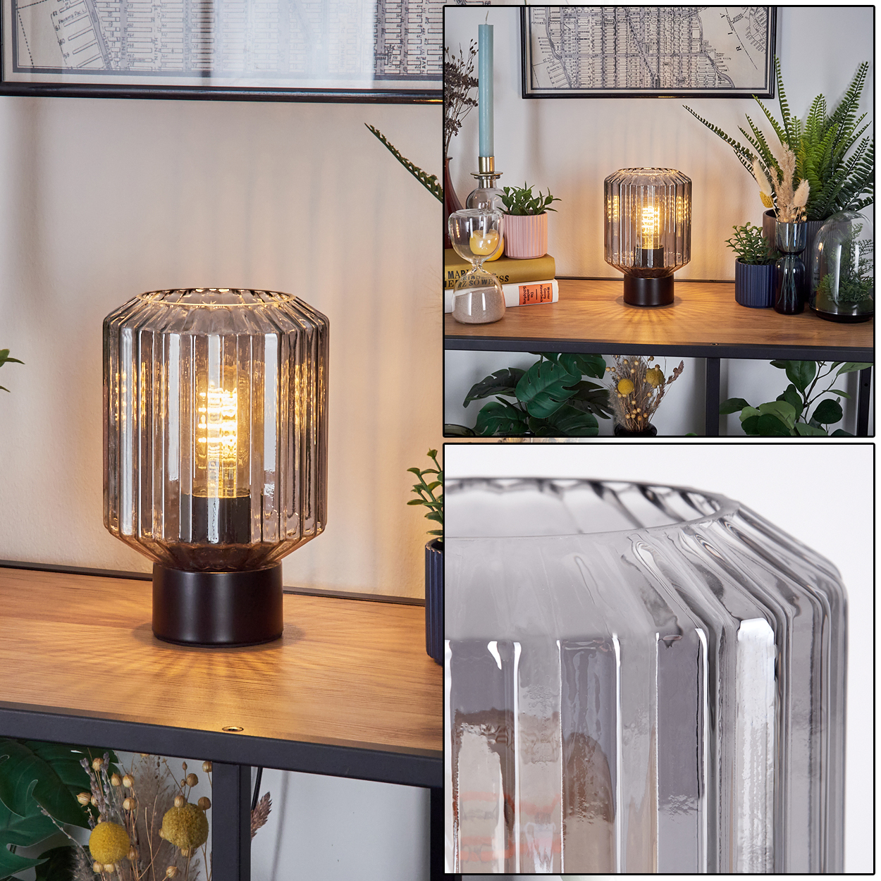 Eine Glaslampe mit Glühbirne steht auf einem Holzregal. Der Hintergrund hat Pflanzen und andere Dekorationen.