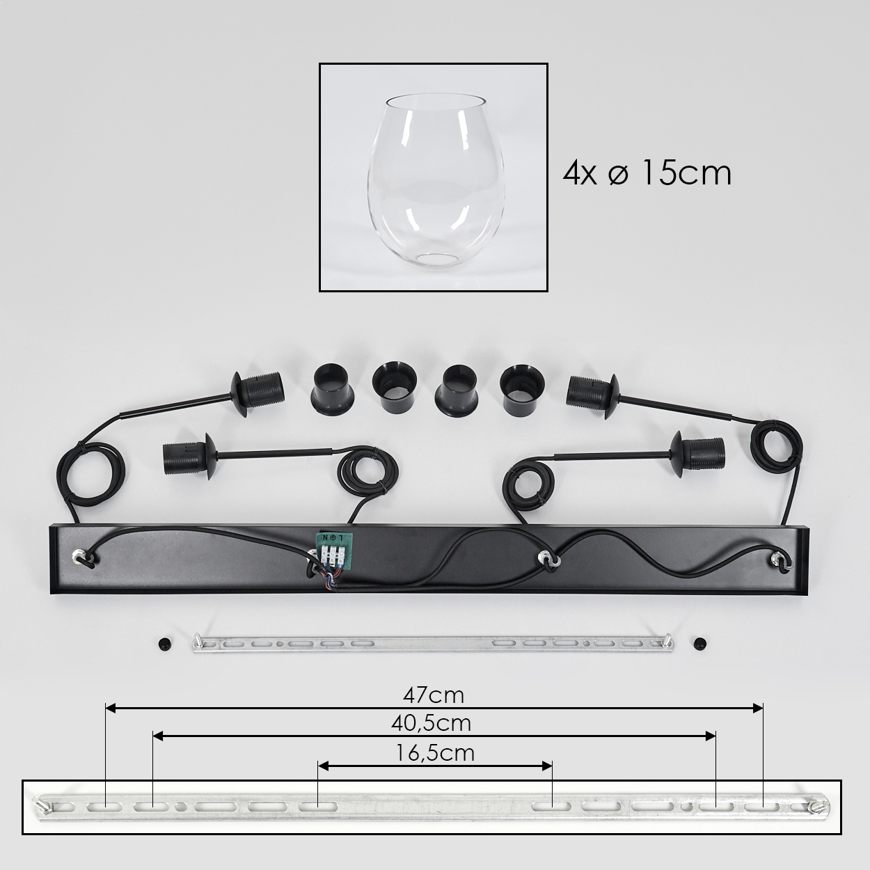 Ein Deckenleuchten-Bausatz. Enthält einen Glasschirm, Lampenfassungen, eine schwarze Stange und Befestigungsmaterial. Maße sind angegeben.
