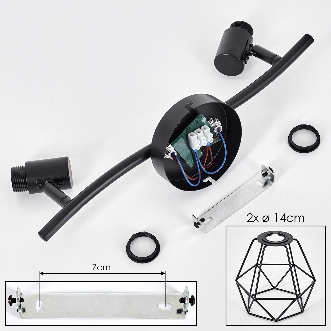 Schwarze Lampenteile auf Weiß. Enthält zwei Lampenköpfe, eine zentrale Komponente mit Verkabelung, eine Halterung und einen geometrischen Lampenschirm.