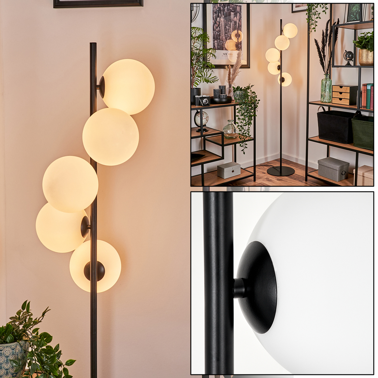 Eine Stehlampe mit fünf weißen Kugelleuchten steht in der Ecke eines Zimmers. Regale mit Dekoration und Pflanzen sind im Hintergrund.