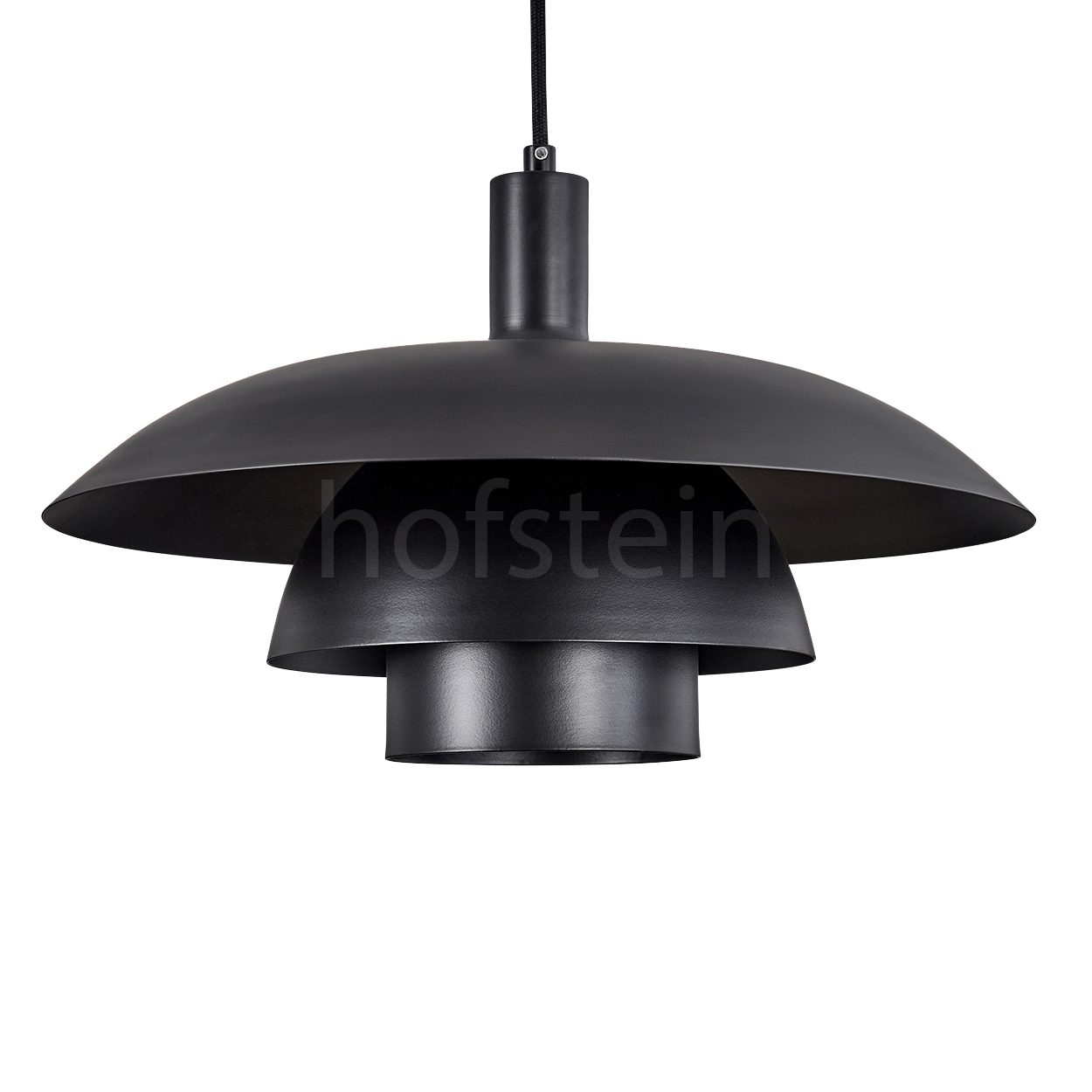 Eine schwarze, mehrschichtige Pendelleuchte hängt an einem schwarzen Kabel. Die Lampe hat eine Kuppelform mit zylindrischer Basis. Der Hintergrund ist weiß.