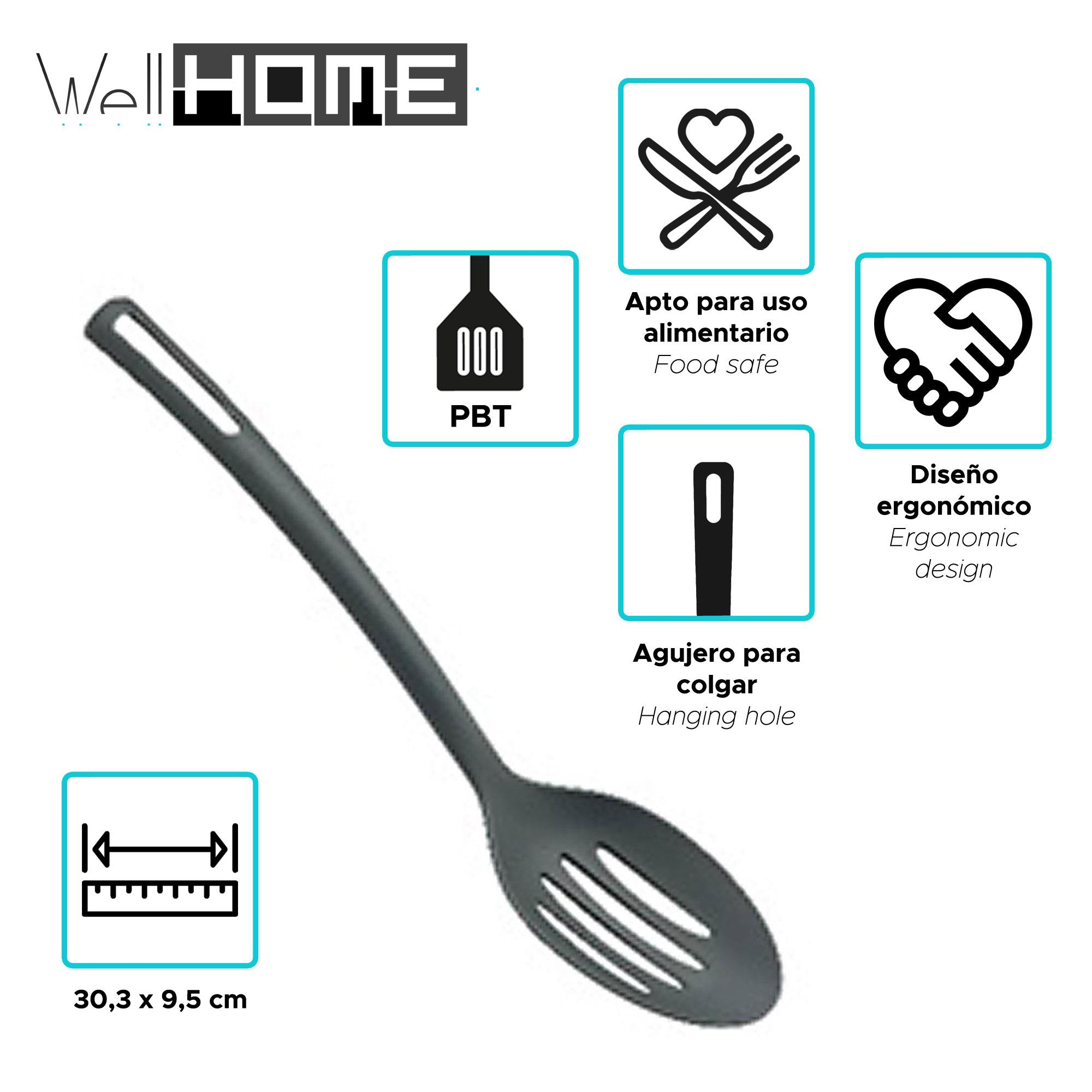 Una cuchara ranurada gris con mango largo. Tiene un gráfico de medición e iconos que indican características como la seguridad alimentaria.
