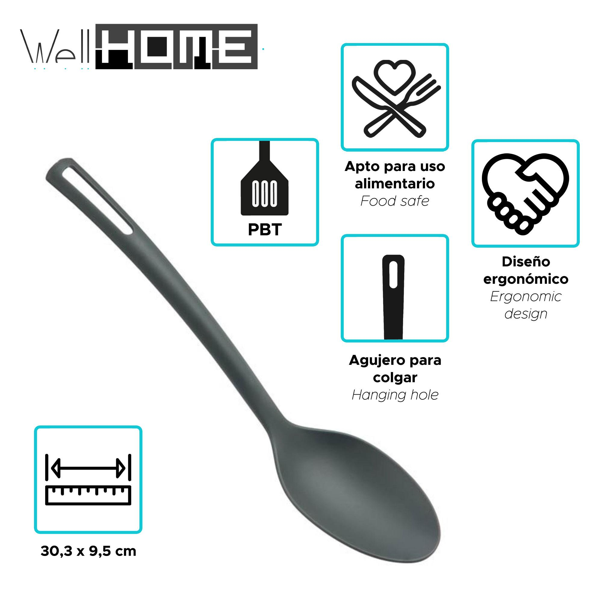 Cuchara gris con agujero para colgar, diseño ergonómico e iconos de seguridad alimentaria. Texto: Well Home y medidas.