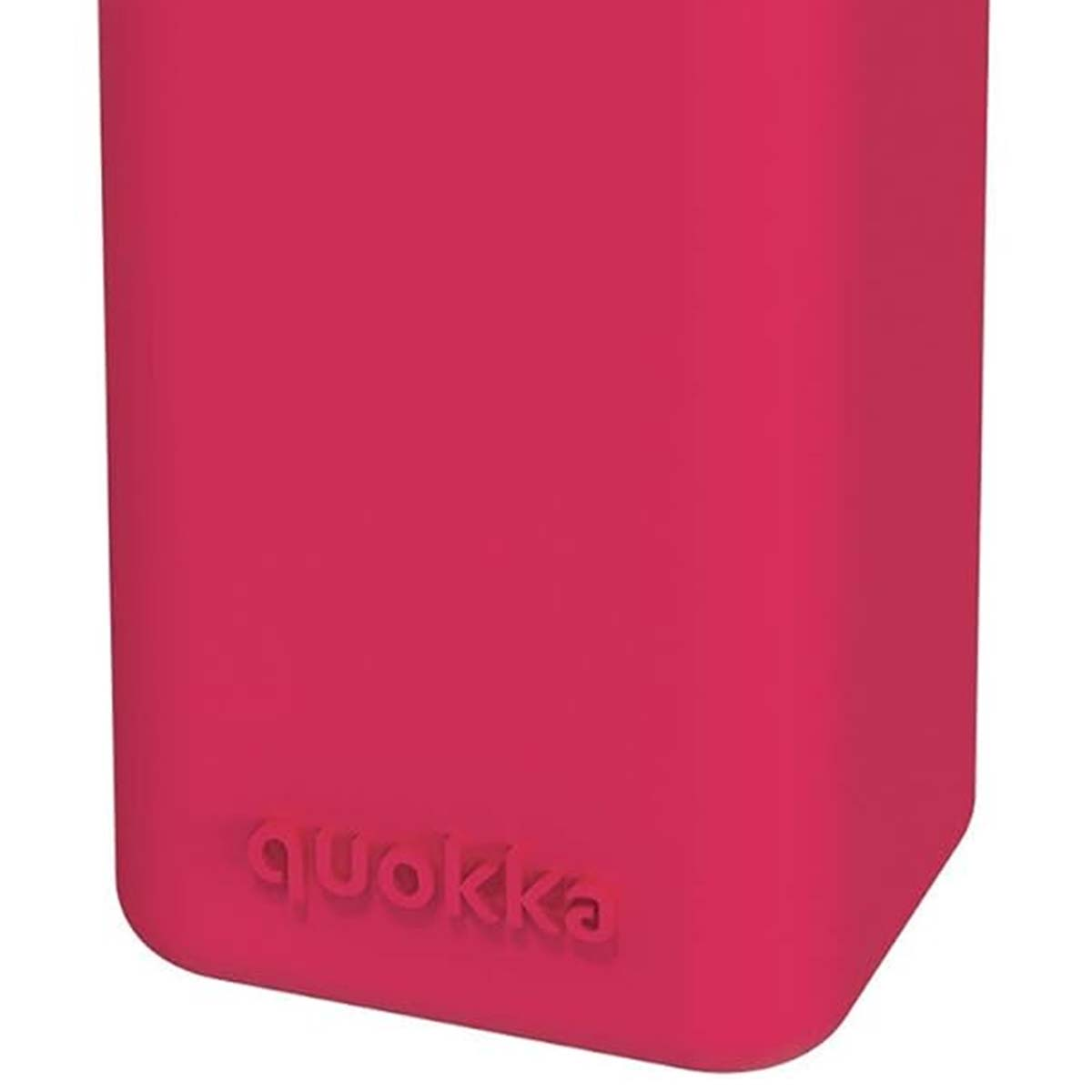 Nahaufnahme eines rosa, abgerundeten rechteckigen Objekts mit dem Wort 'quokka' auf dem unteren Teil.
