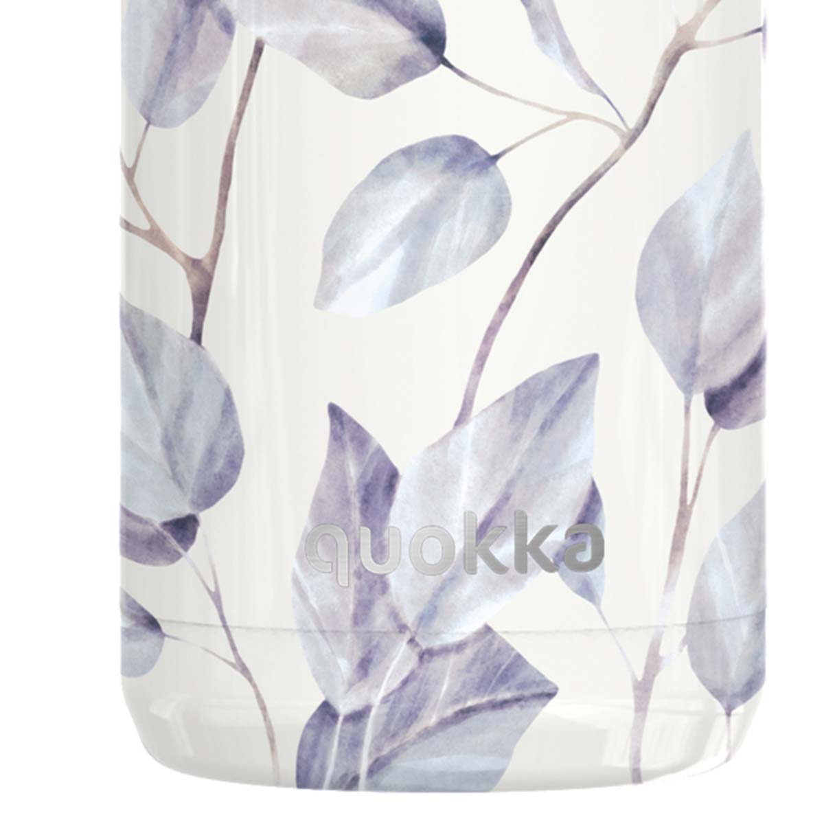 Una botella de agua blanca con un estampado floral de hojas y tallos morados. La marca 'quokka' es visible.