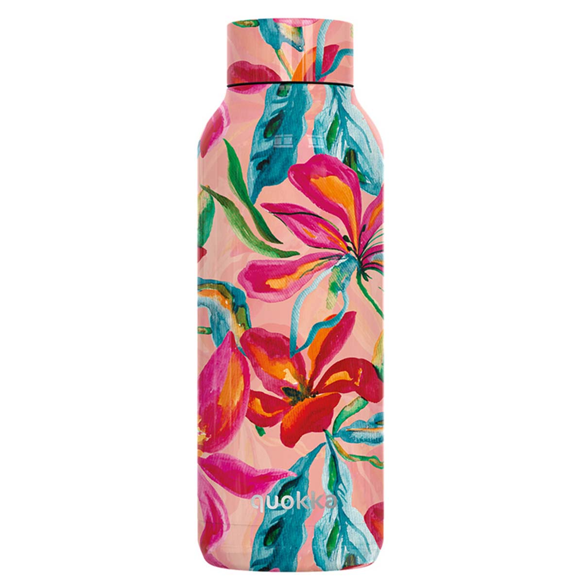 Eine Wasserflasche mit floralem Design. Sie hat rosa, rote, orangefarbene und blaue Blumen und Blätter auf hellrosa Hintergrund.