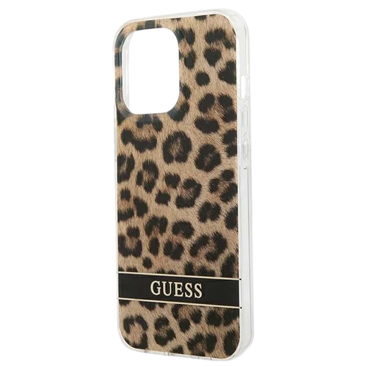 Una custodia per telefono con un motivo maculato. La custodia ha una fascia nera con la scritta "GUESS" in lettere dorate.