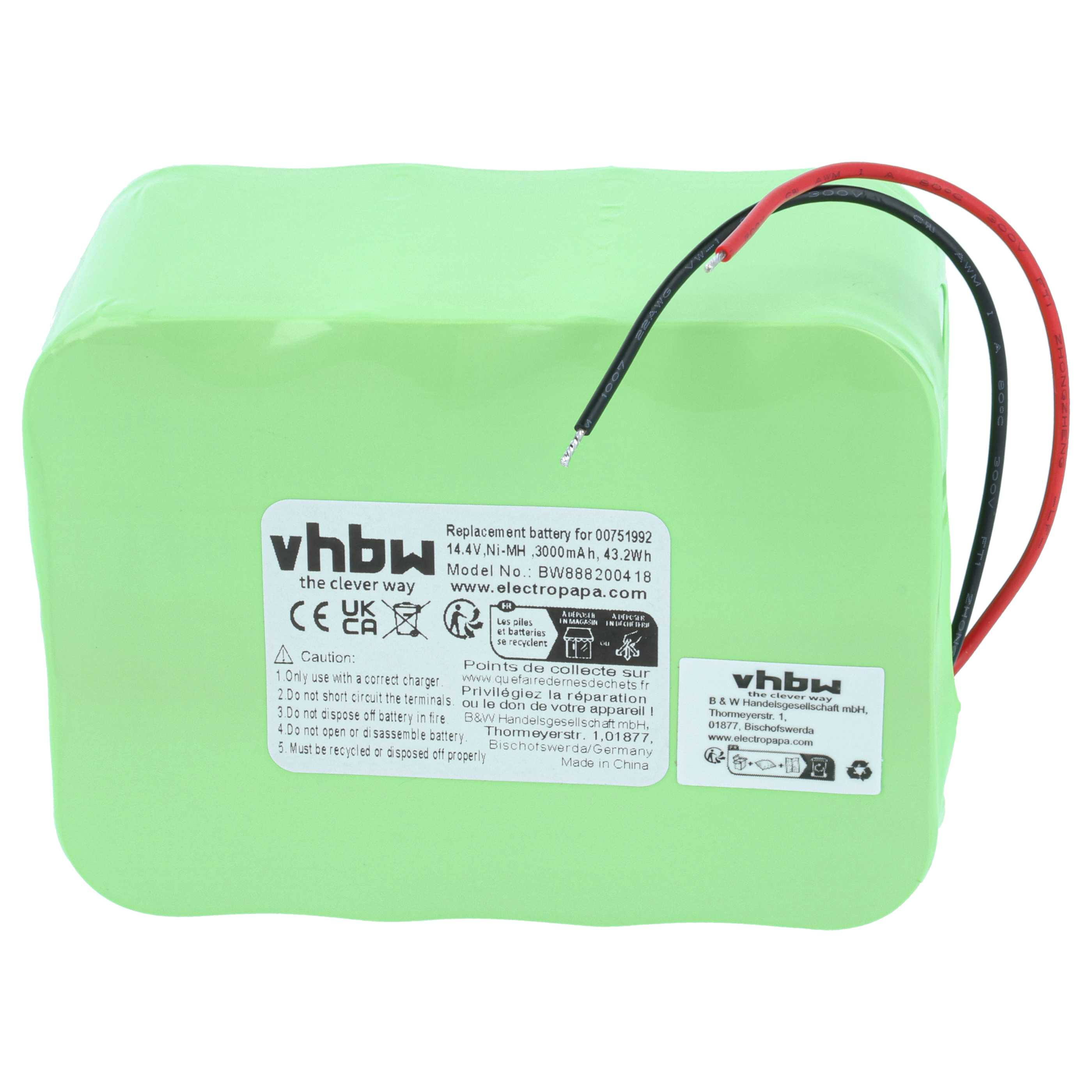 Ein grünes Batteriepack mit schwarzen und roten Drähten und einem weißen Etikett mit Text und Symbolen.