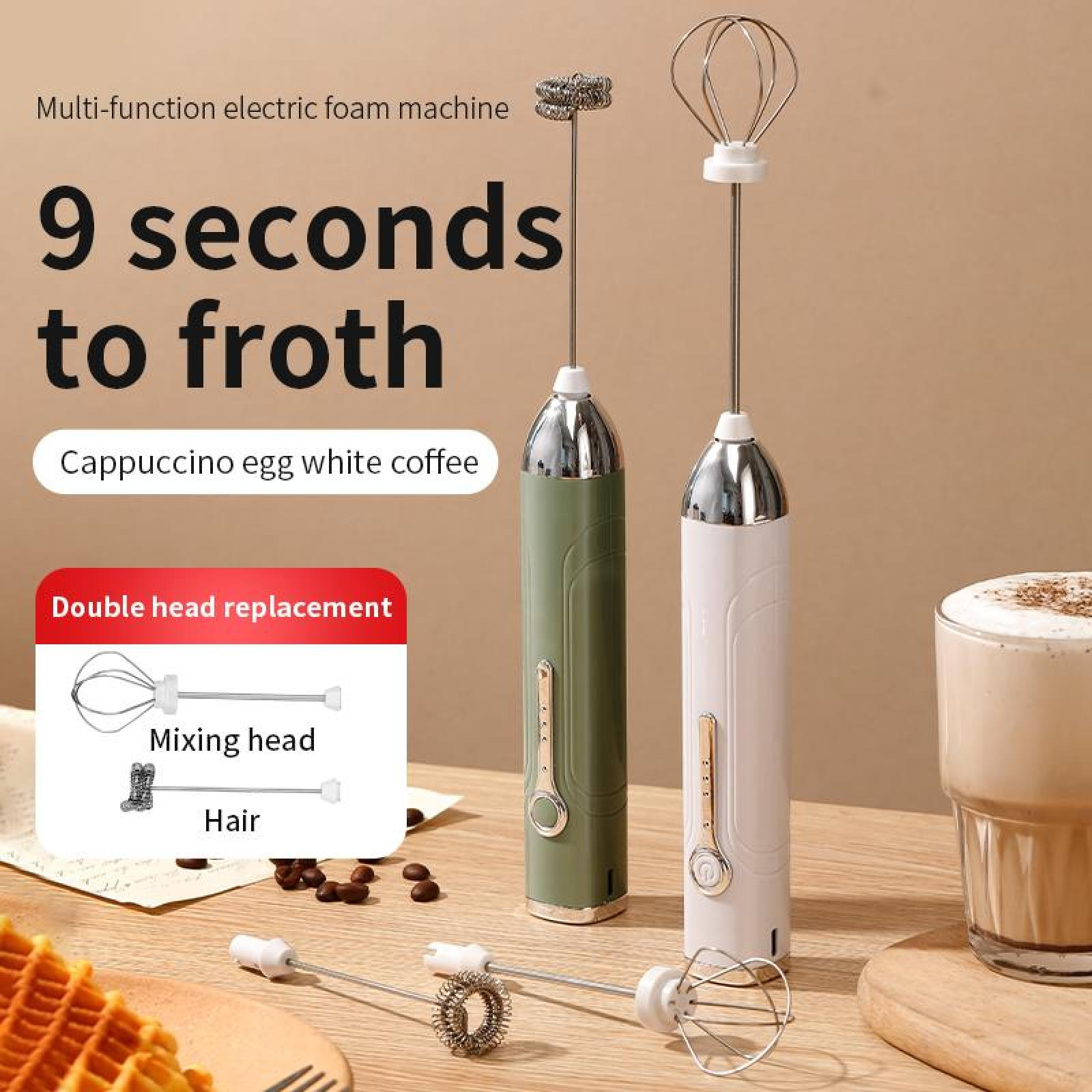 Das Bild zeigt eine Schaummaschine mit 2 Köpfen, Text sagt '9 Sekunden zum Aufschäumen'. Auch eine Kaffeetasse und Waffel.
