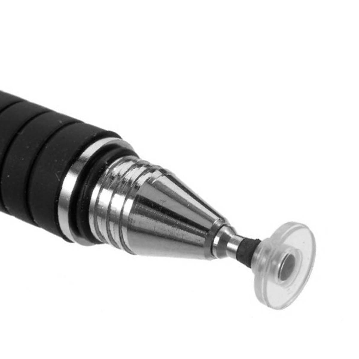 Primer plano de un lápiz óptico. Tiene un agarre de goma negro, un cuerpo de metal plateado y una punta transparente y circular.