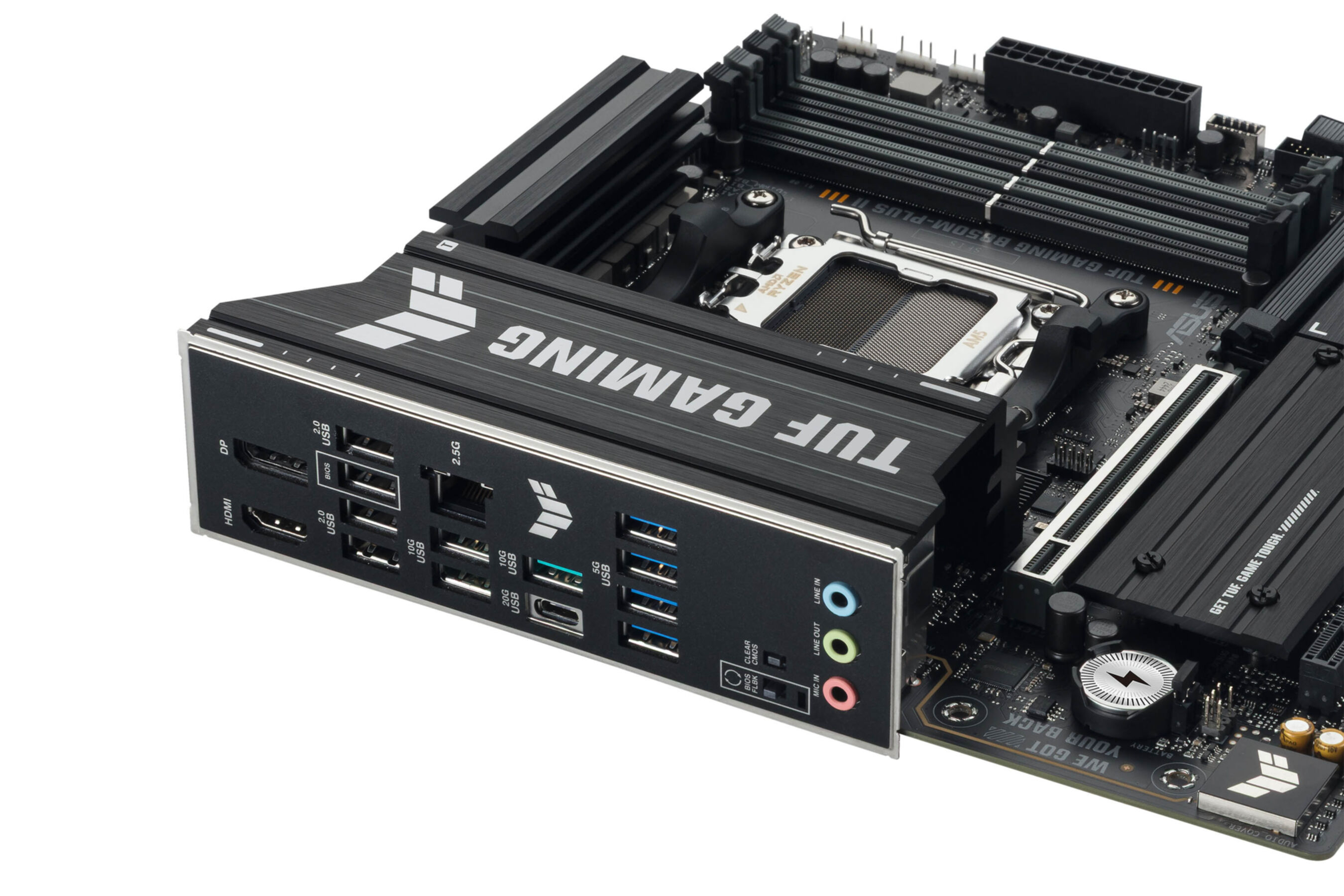 Une carte mère TUF Gaming noire et grise avec ports et fentes, isolée sur fond blanc.