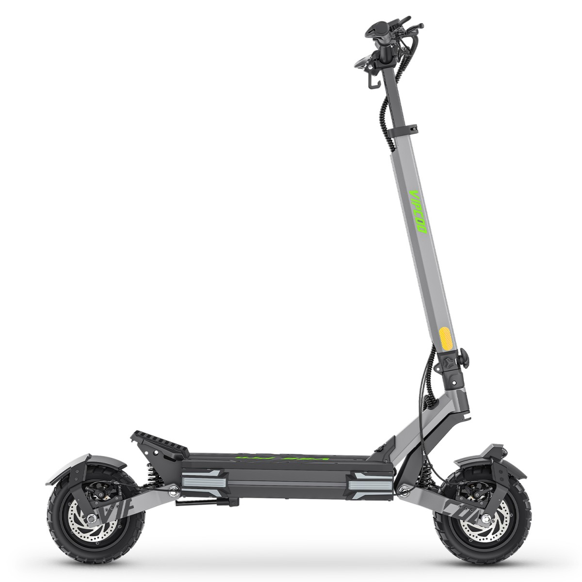 Hulajnoga elektryczna, szara i czarna, z wysoką kierownicą. Hulajnoga ma dwa koła i platformę. Tło jest białe.