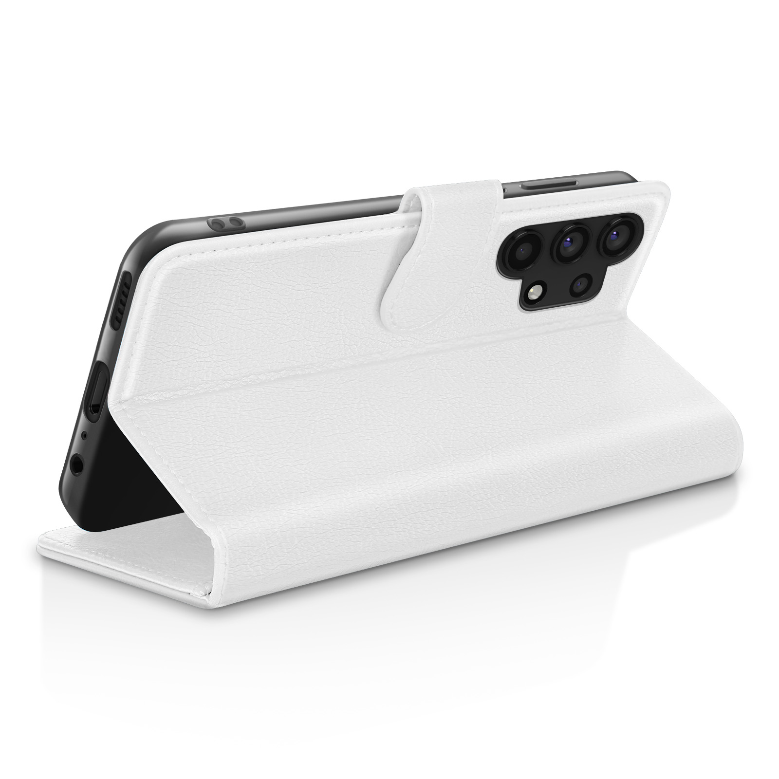 Een witte leren telefoonhoes, open, met een zwarte telefoon. De hoes heeft een magnetische sluiting. De achtergrond is wit.