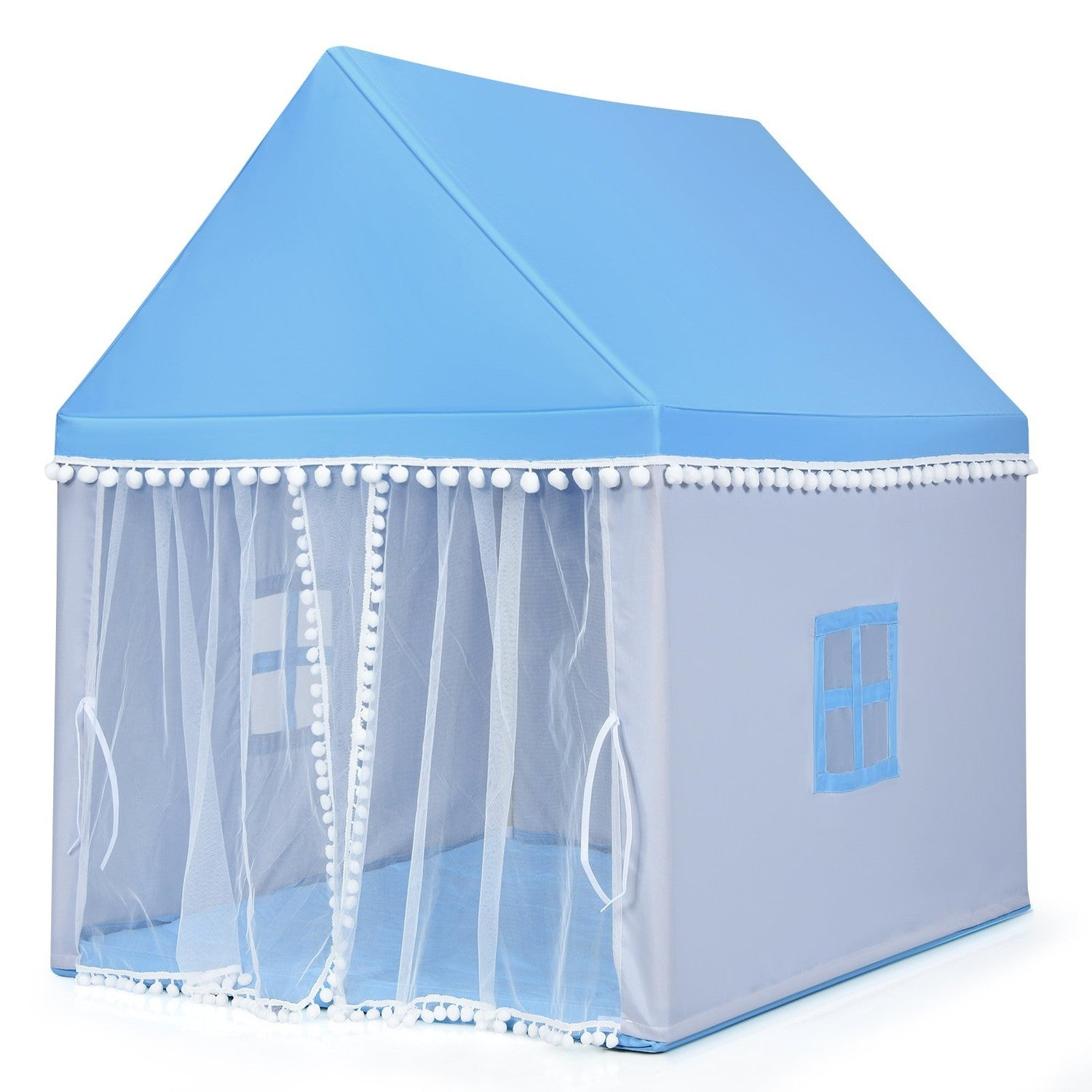 Una tienda de campaña azul y gris. Tiene un techo azul, cortinas blancas y una pequeña ventana. Pompones blancos decoran los bordes.