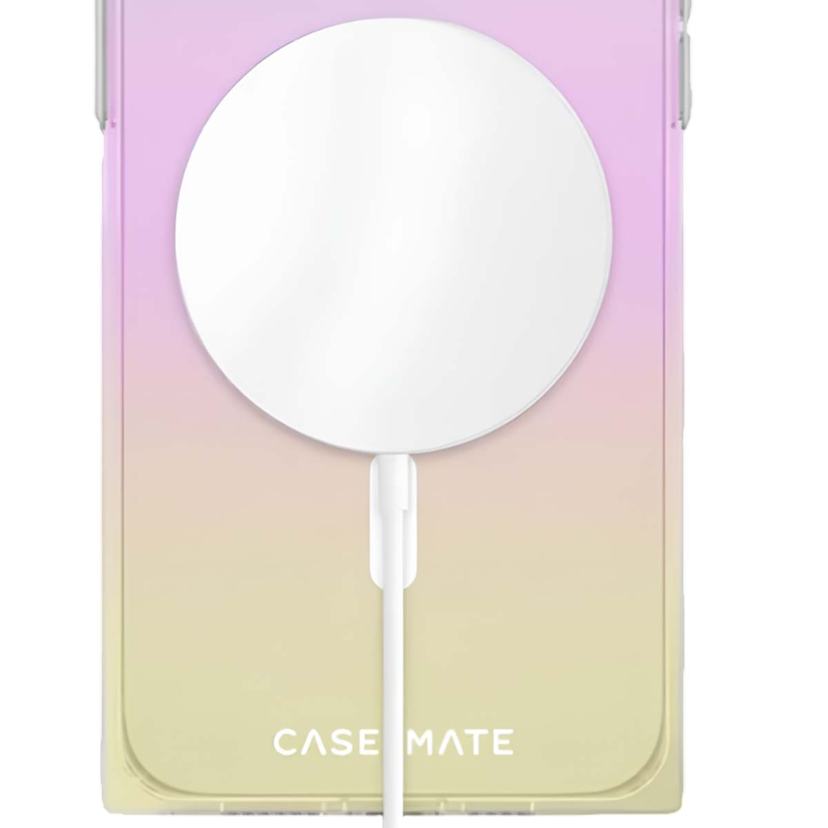 Ein weißes kreisförmiges Ladegerät auf einem Gehäuse mit Farbverlauf und der Aufschrift 'CASE MATE' unten. Der Hintergrund verblasst von Gelb zu Rosa.