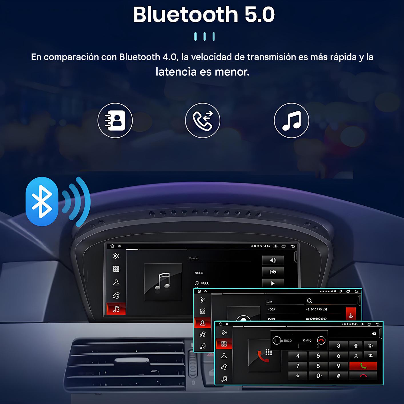 Pantalla del sistema multimedia del coche mostrando Bluetooth 5.0, con iconos e interfaz telefónica. El fondo es un salpicadero borroso.