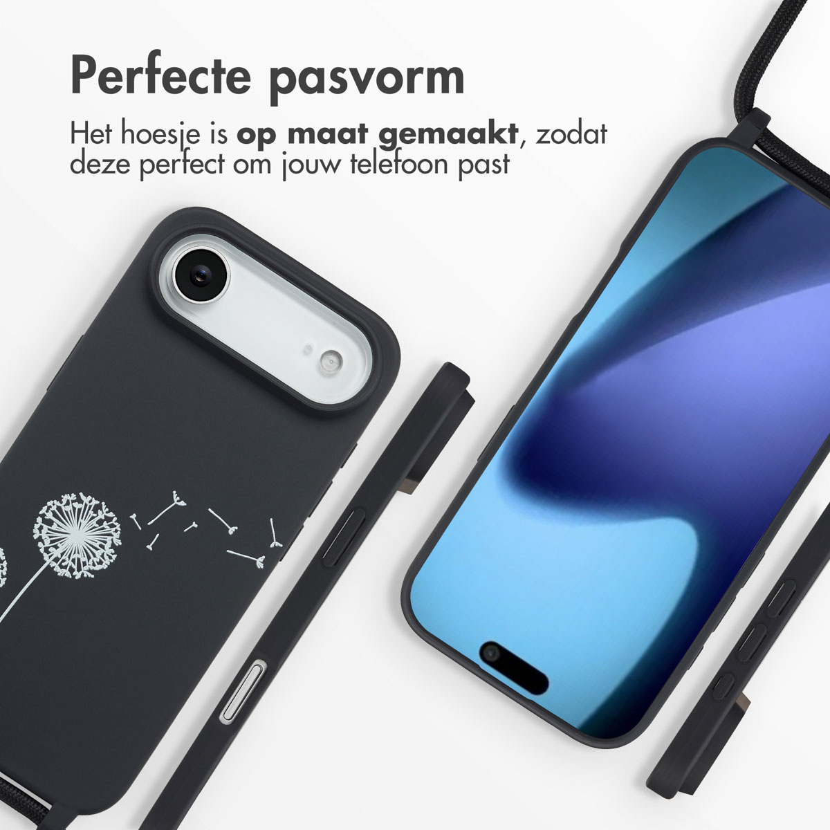 Twee telefoonhoesjes. Eén is zwart met paardenbloemdesign, de andere met een blauw scherm. Tekst bovenaan: 'Perfecte pasvorm'.