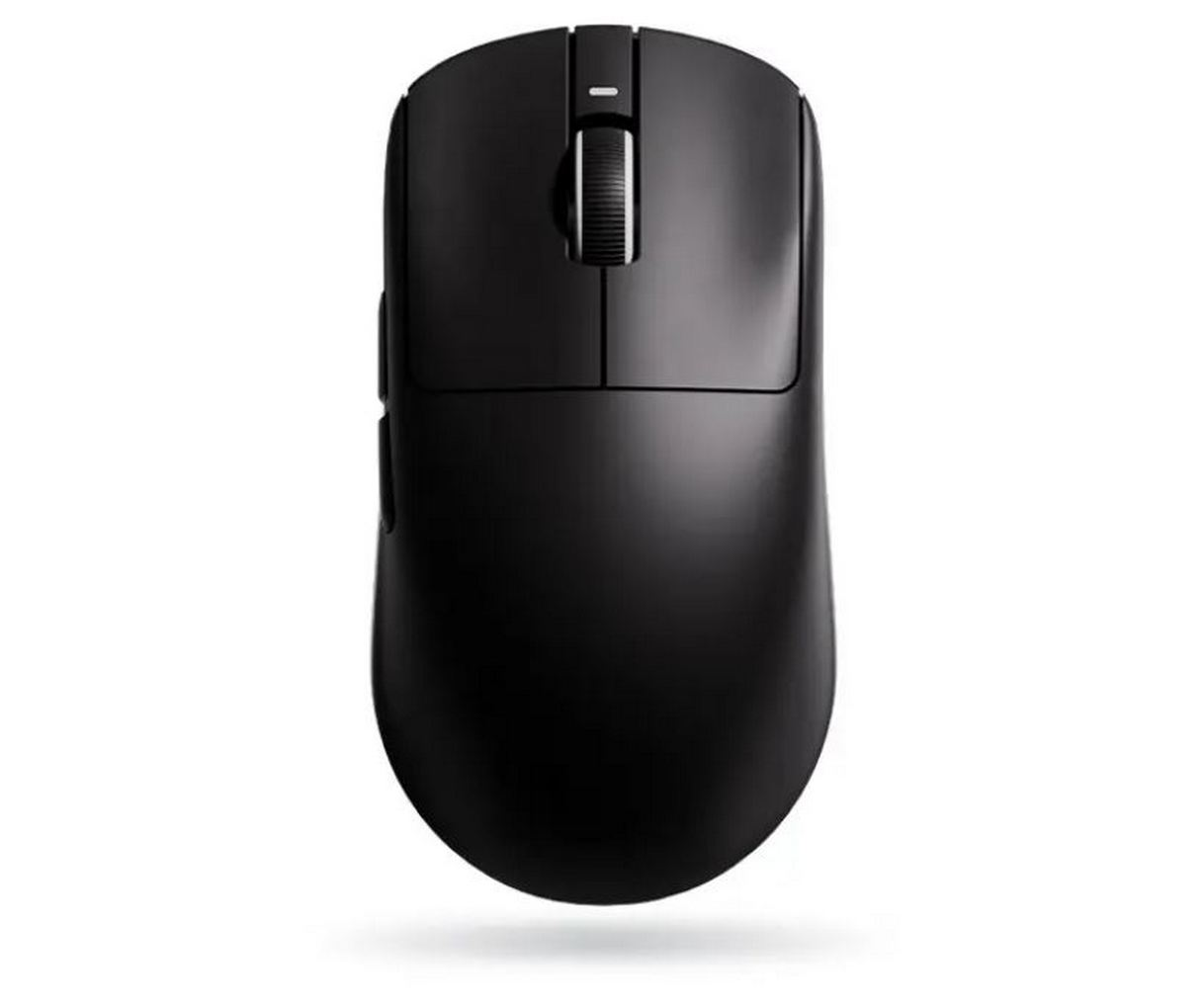 Een zwarte draadloze computermuis. Hij heeft een scrollwiel en twee hoofdknoppen. De muis staat op een witte achtergrond.